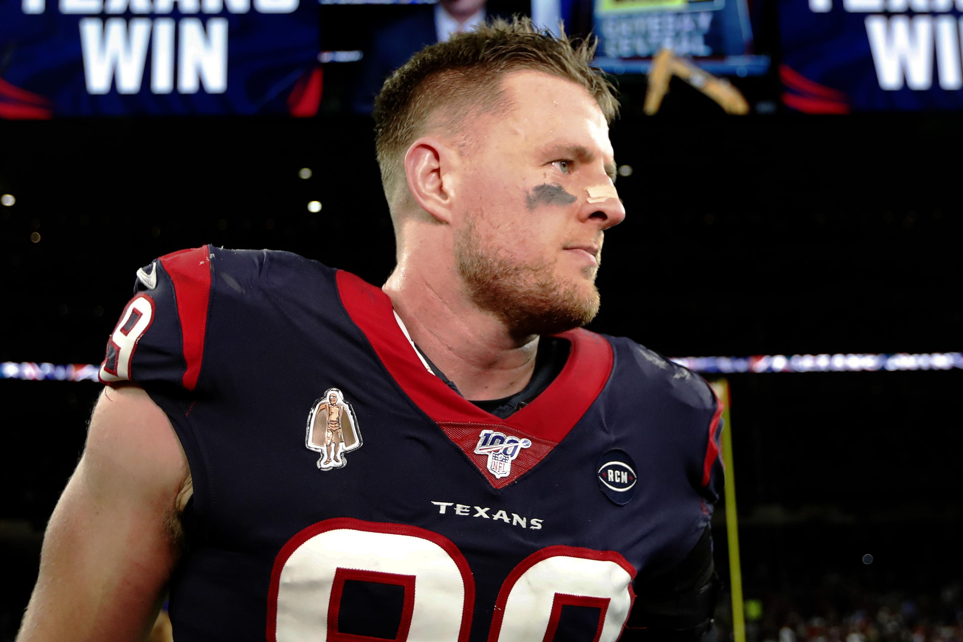 Minnesota Vikings: Should the team be interested in a trade for J.J. Watt?