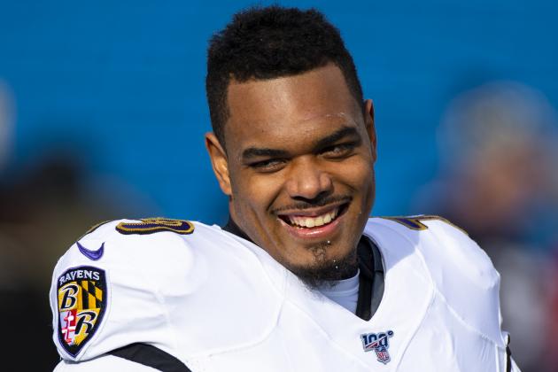 ORCHARD PARK, NY - DECEMBER 08:  Ronnie Stanley #79 of the Baltimore Ravens warms up before the game against the Buffalo Bills at New Era Field on December 8, 2019 in Orchard Park, New York. Baltimore defeats Buffalo 24-17.  (Photo by Brett Carlsen/Getty Images)