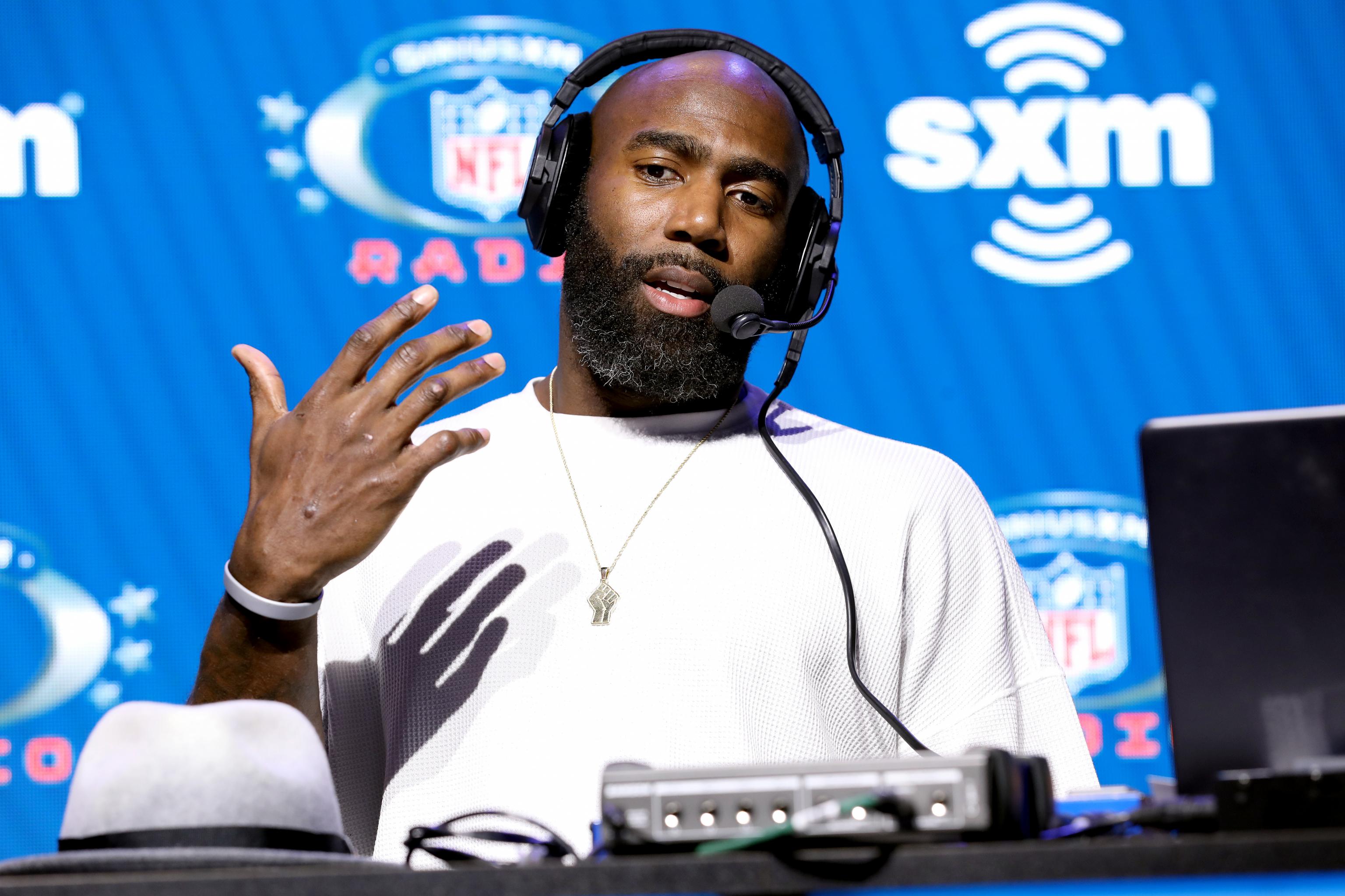 Ex-Eagles DB Malcolm Jenkins to Saints' Drew Brees after national