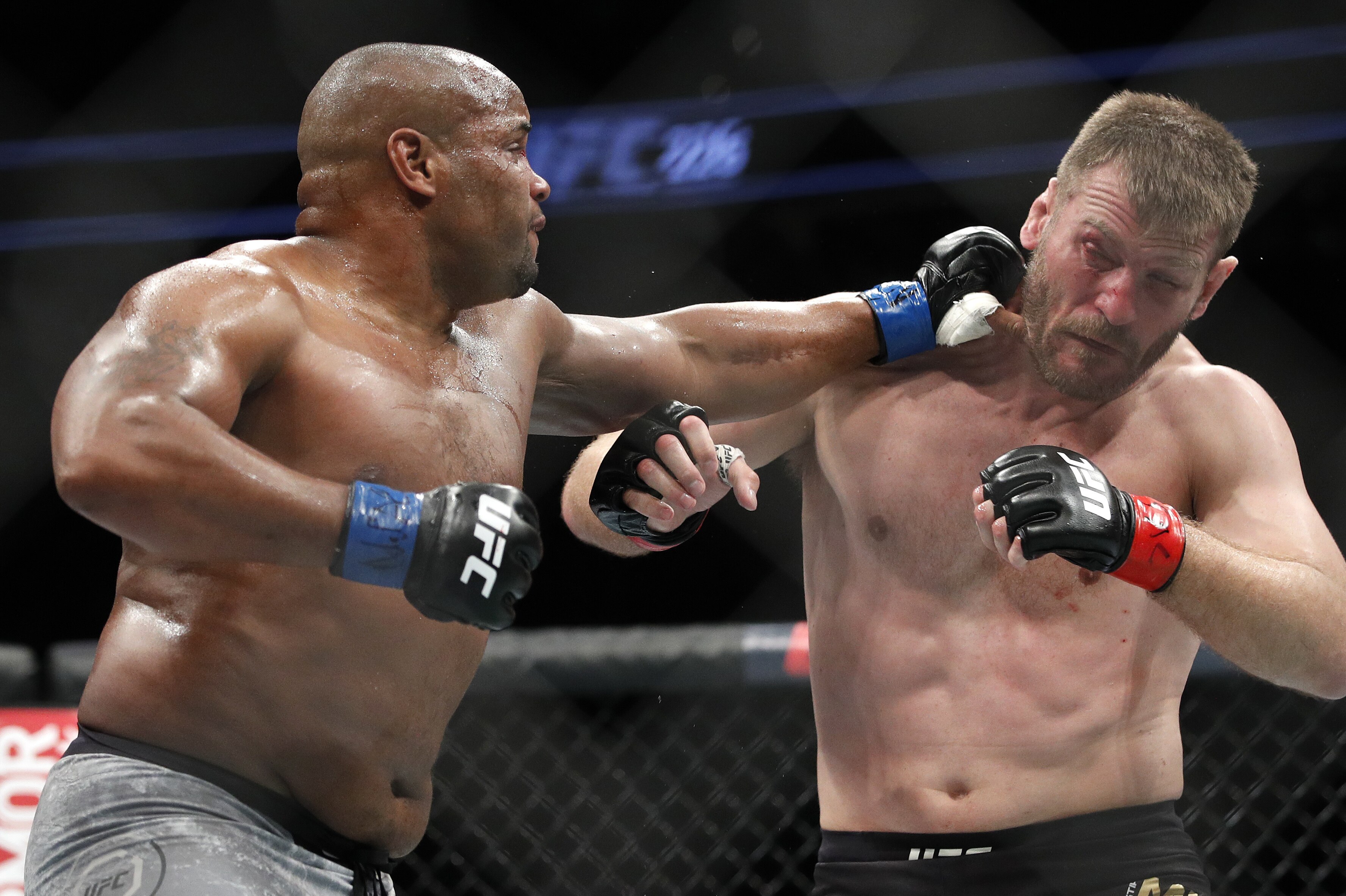 When does daniel cormier fight again Clearance