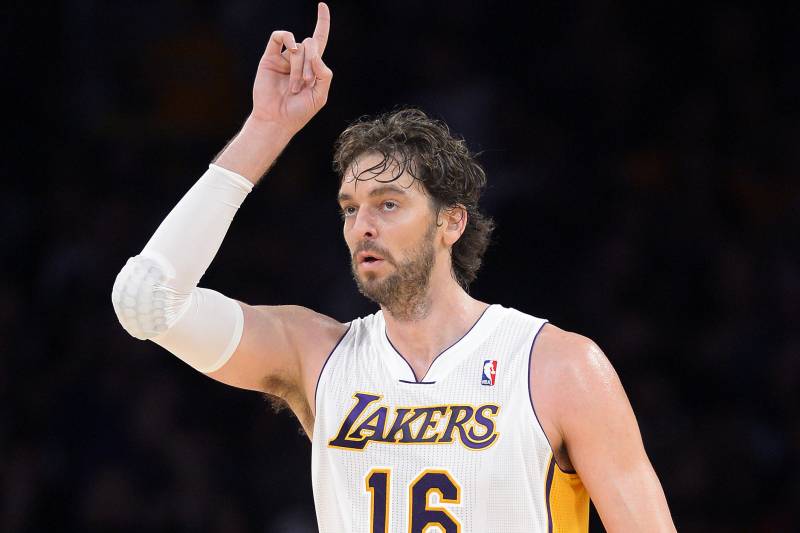 Pau Gasol Says Idea of Playing Final Season with Lakers 'Is ...