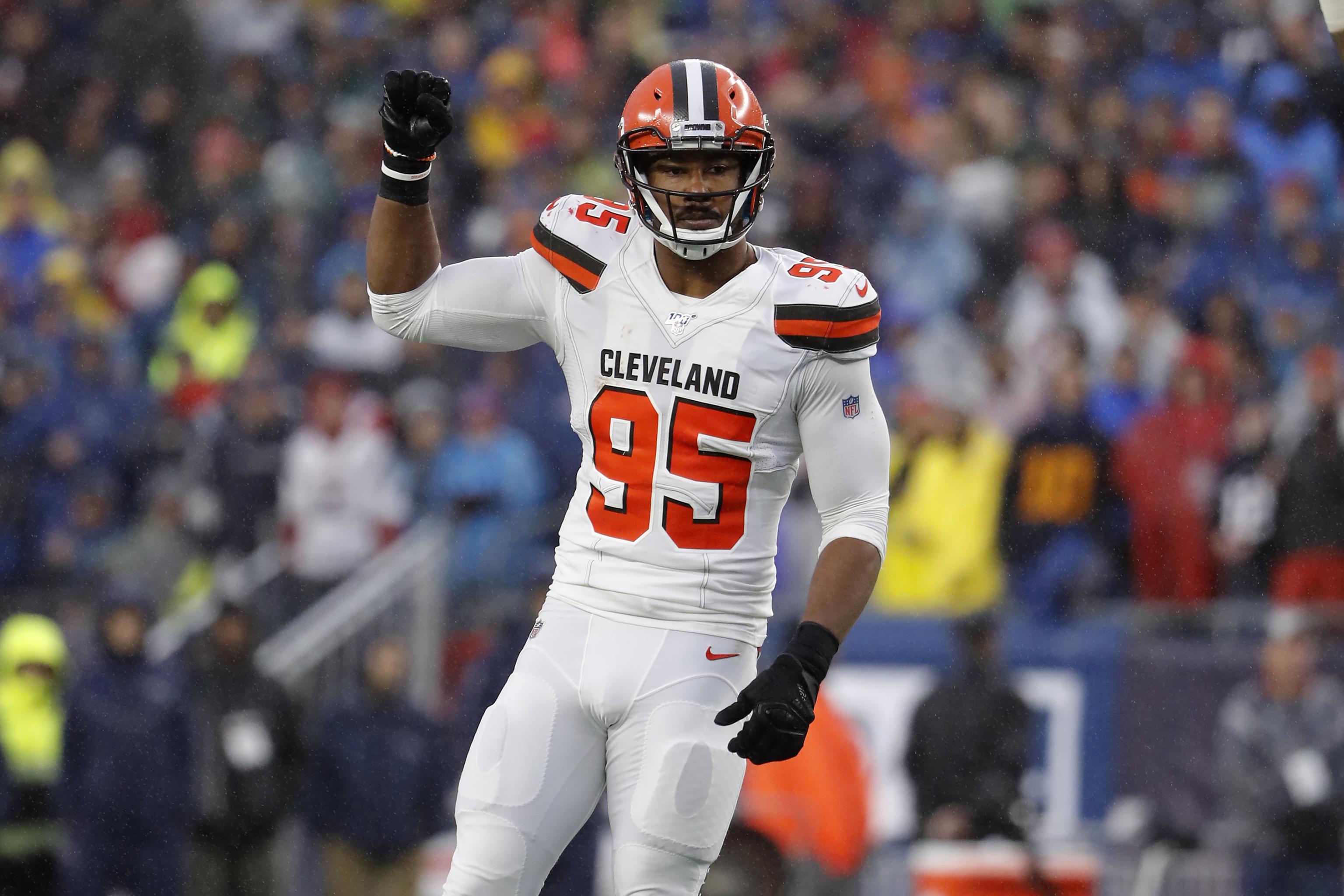 Cleveland Browns, Myles Garrett reportedly working on contract