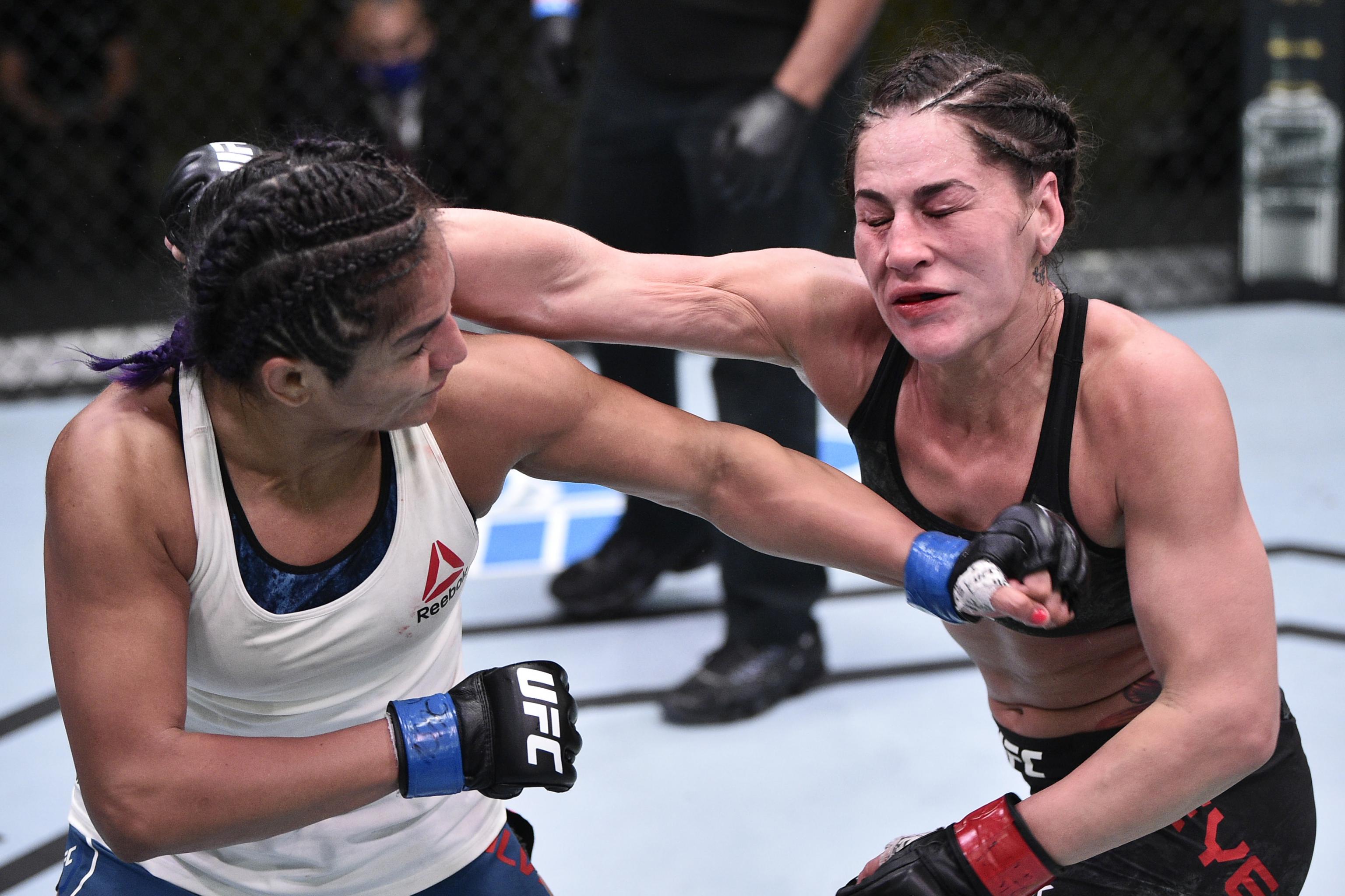 UFC Fight Night Results: Cynthia Calvillo Beats Jessica Eye Via Decision | Bleacher Report | Latest News, Videos and Highlights