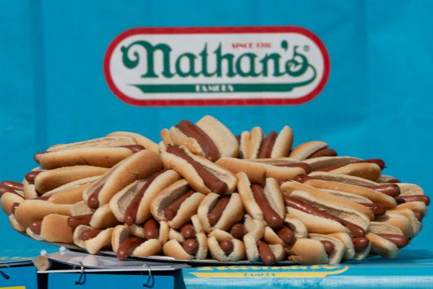 A tray of hot dogs sit on a table waiting to be devoured before the 2019 Nathan's Famous Fourth of July hot dog eating contest on Coney Island on July 4, 2019 in New York. (Photo by Don Emmert / AFP)        (Photo credit should read DON EMMERT/AFP via Getty Images)