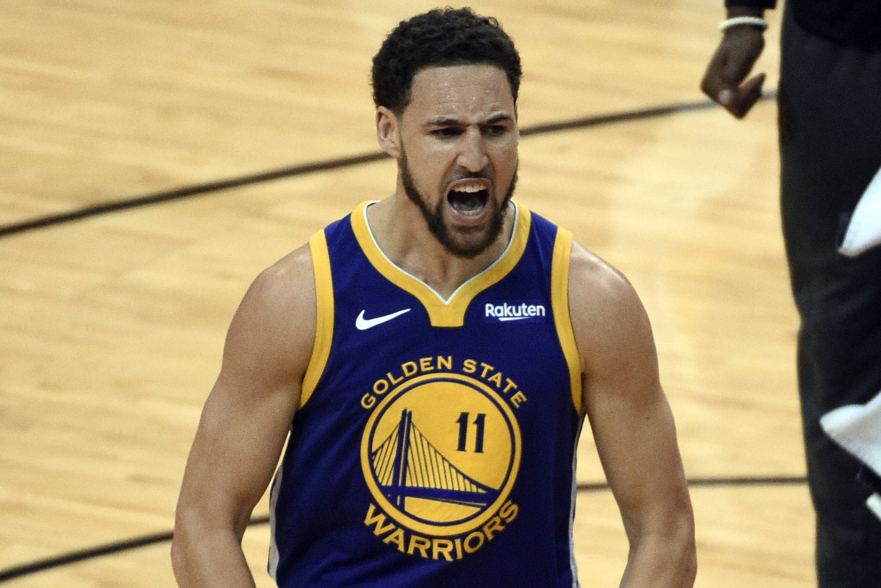Report Warriors Klay Thompson Training Without Restrictions After Acl Injury Bleacher Report Latest News Videos And Highlights