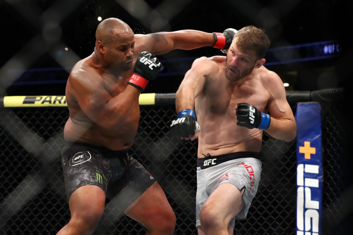 Dana White: Stipe Miocic vs. Daniel Cormier Fight Set for ...