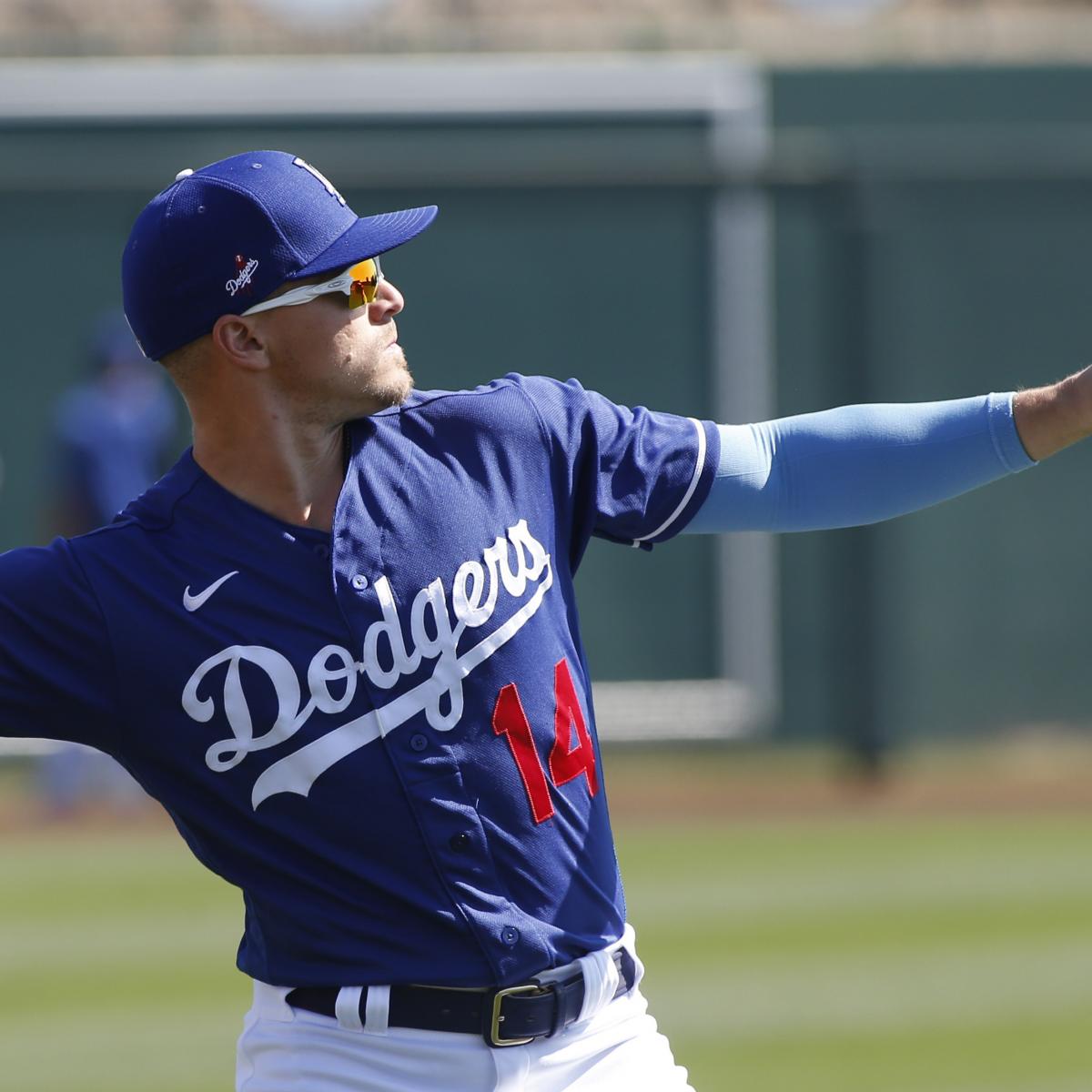 Dodgers' Kike Hernandez Wears Fake Pregnant Belly in Baby Announcement, News, Scores, Highlights, Stats, and Rumors