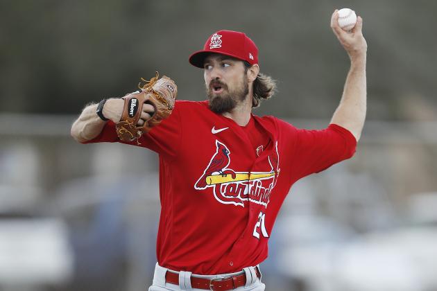 JUPITER, FLORIDA - FEBRUARY 19: Andrew Miller #21 of the St. Louis Cardinals throws a pitch during a team workout at Roger Dean Chevrolet Stadium on February 19, 2020 in Jupiter, Florida. (Photo by Michael Reaves/Getty Images)