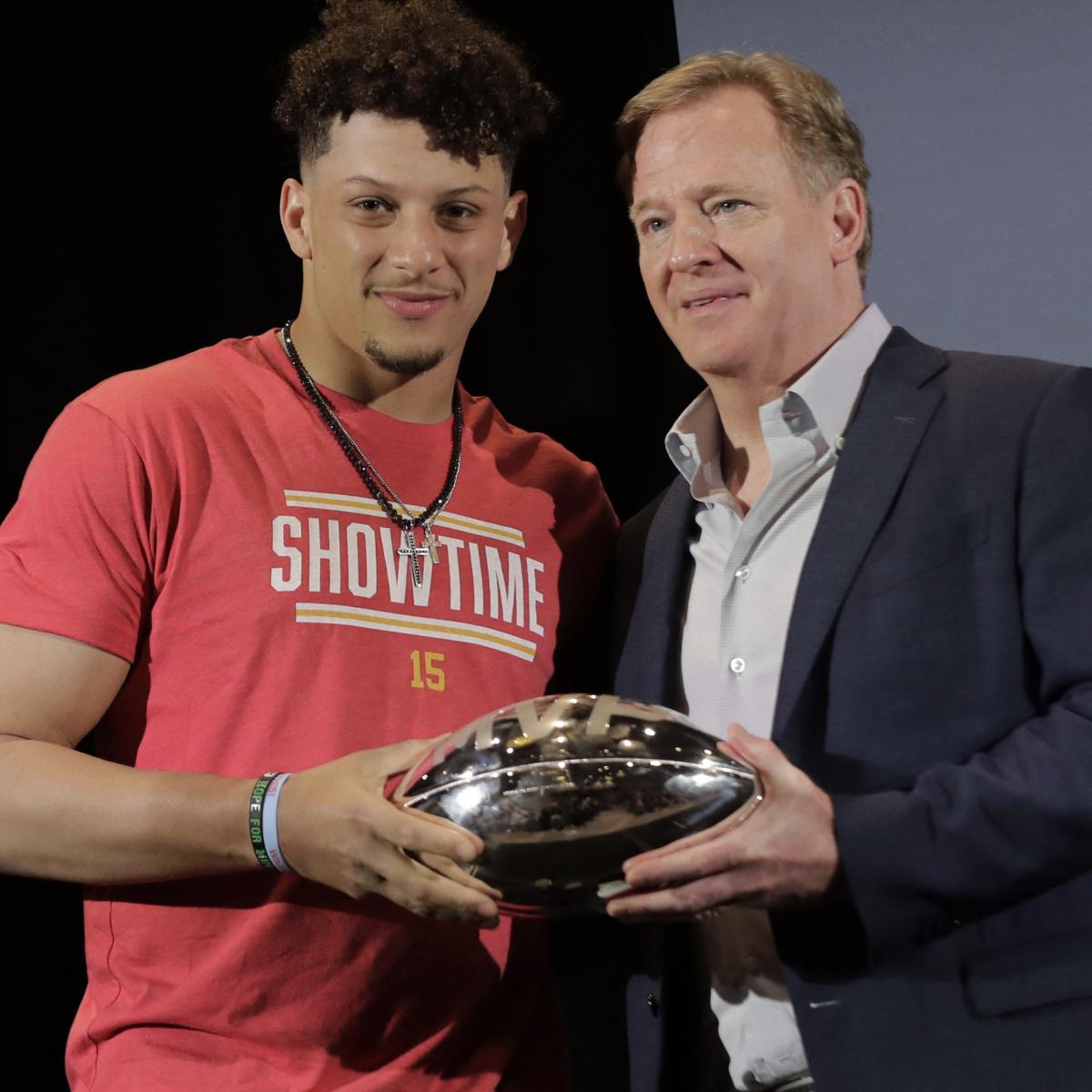 Patrick Mahomes' Contract Shows 'Love' and to KC, Chiefs