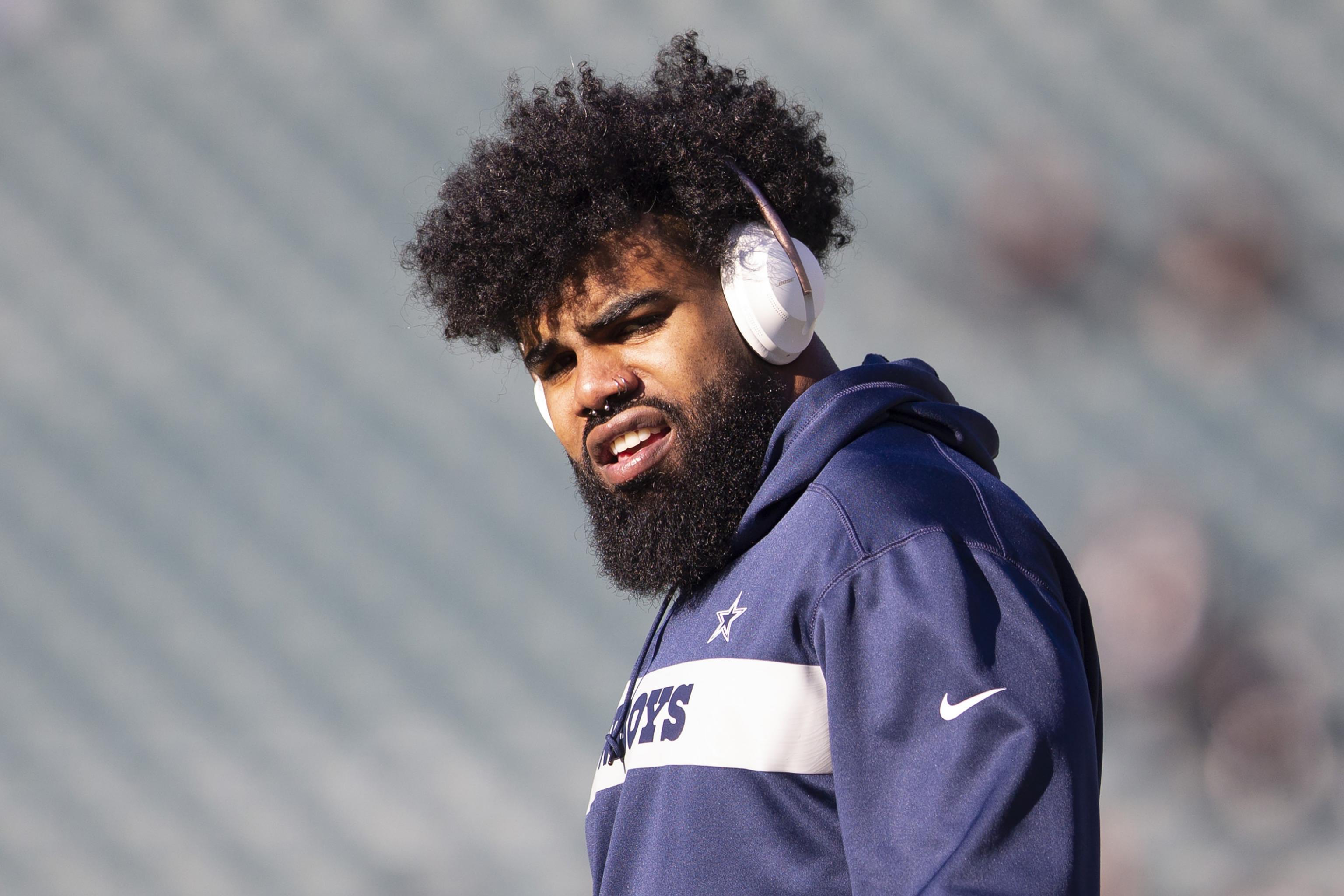 Dallas Cowboys' RB Ezekiel Elliott Hits Back At Anonymous Coach's