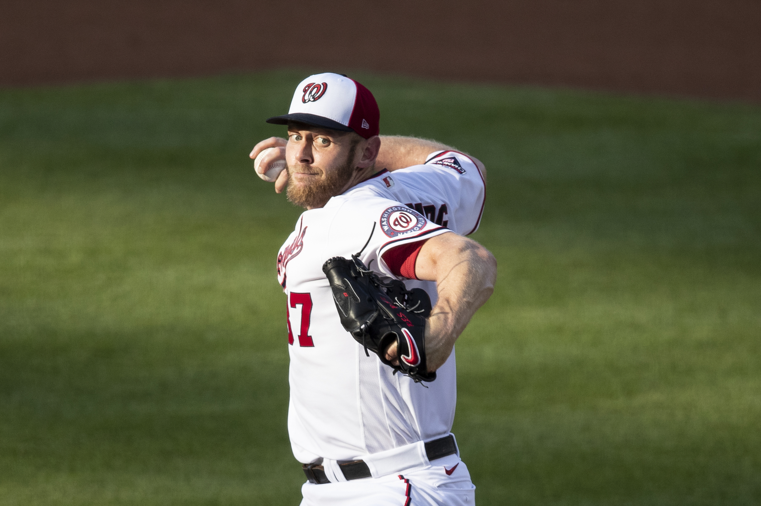 Nationals' Stephen Strasburg leaves game vs. Orioles after only 16