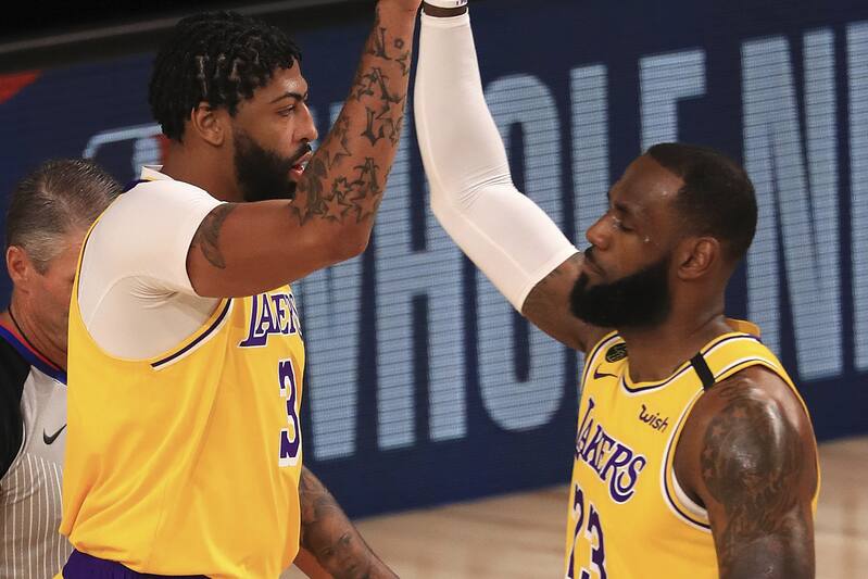 Lebron Ad And Lakers Clearly Aren T Coasting In Nba Bubble