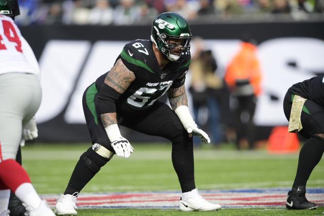 New York Jets offensive guard Brian Winters (67) during the first half of an NFL football game against the New York Giants Sunday, Nov. 10, 2019, in East Rutherford, N.J. (AP Photo/Steven Ryan)