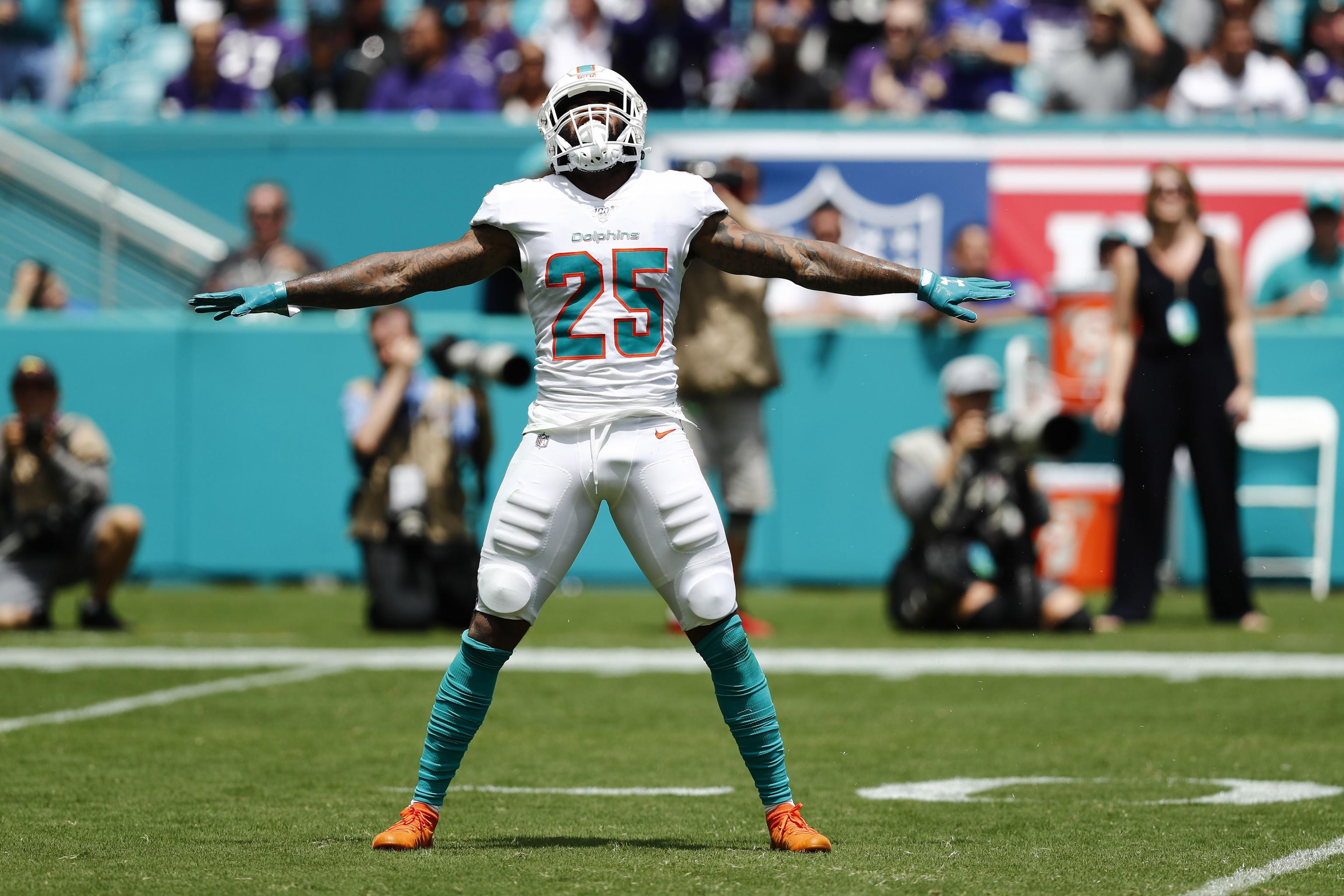 Dolphins' Xavien Howard Placed on COVID-19 List | Bleacher Report | Latest  News, Videos and Highlights