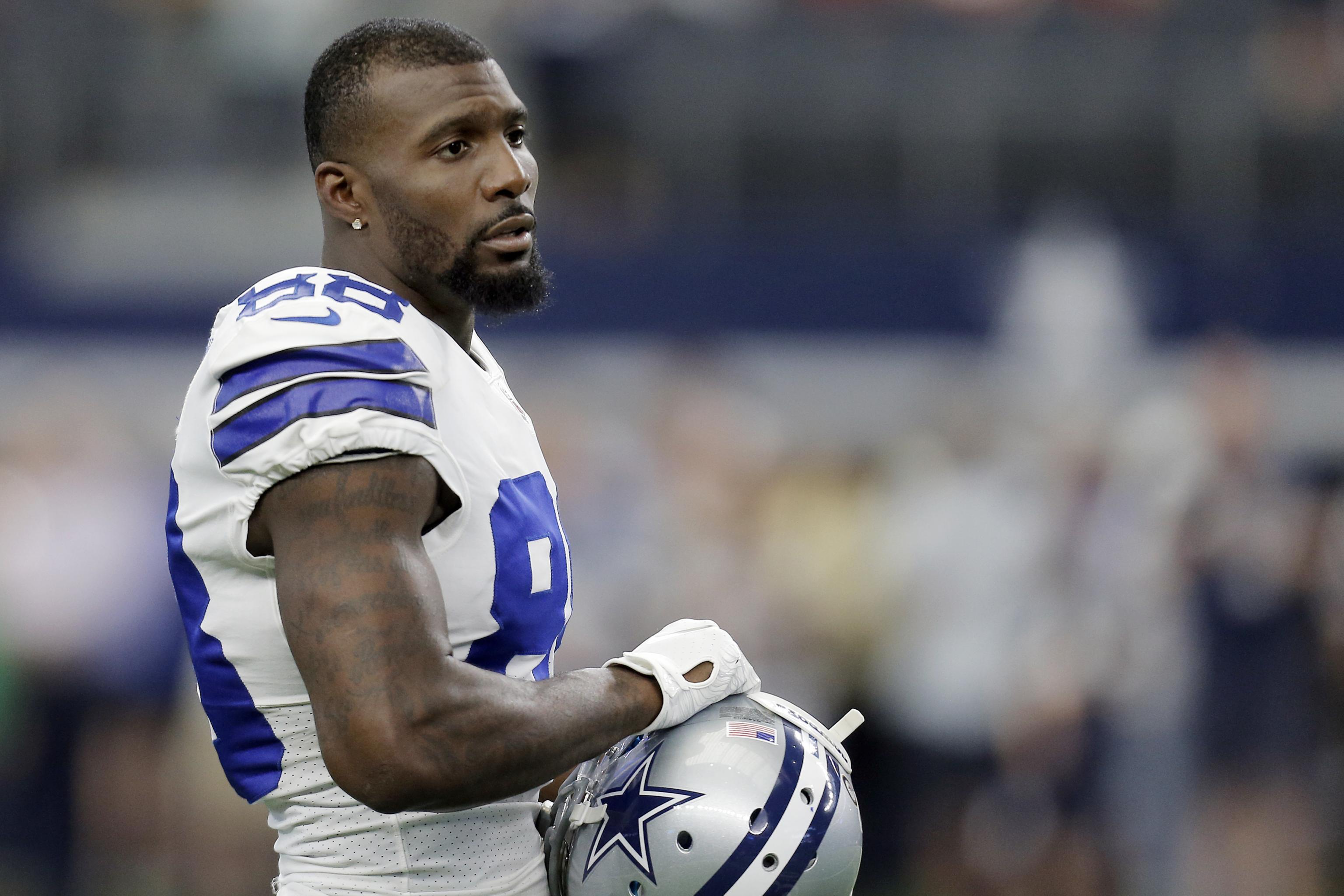 Ravens WR Dez Bryant Suffered a Tragic Loss With the Unexpected Death of  His Father