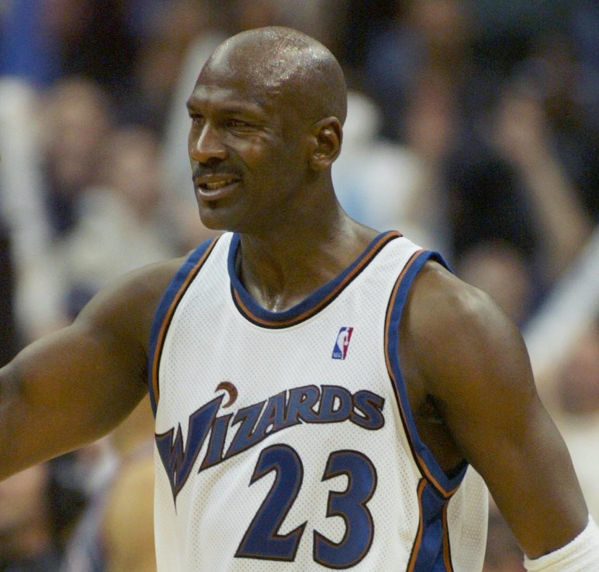 Michael Jordan Signed 'NBA Logo Mania' Game-Used Patch ...