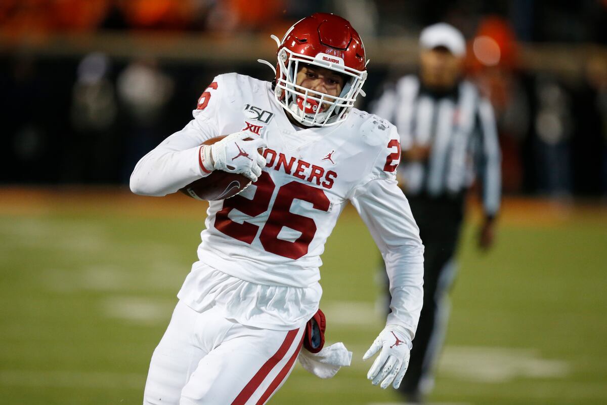 Oklahoma RB Kennedy Brooks Reportedly Opts Out of 2020 Season Amid