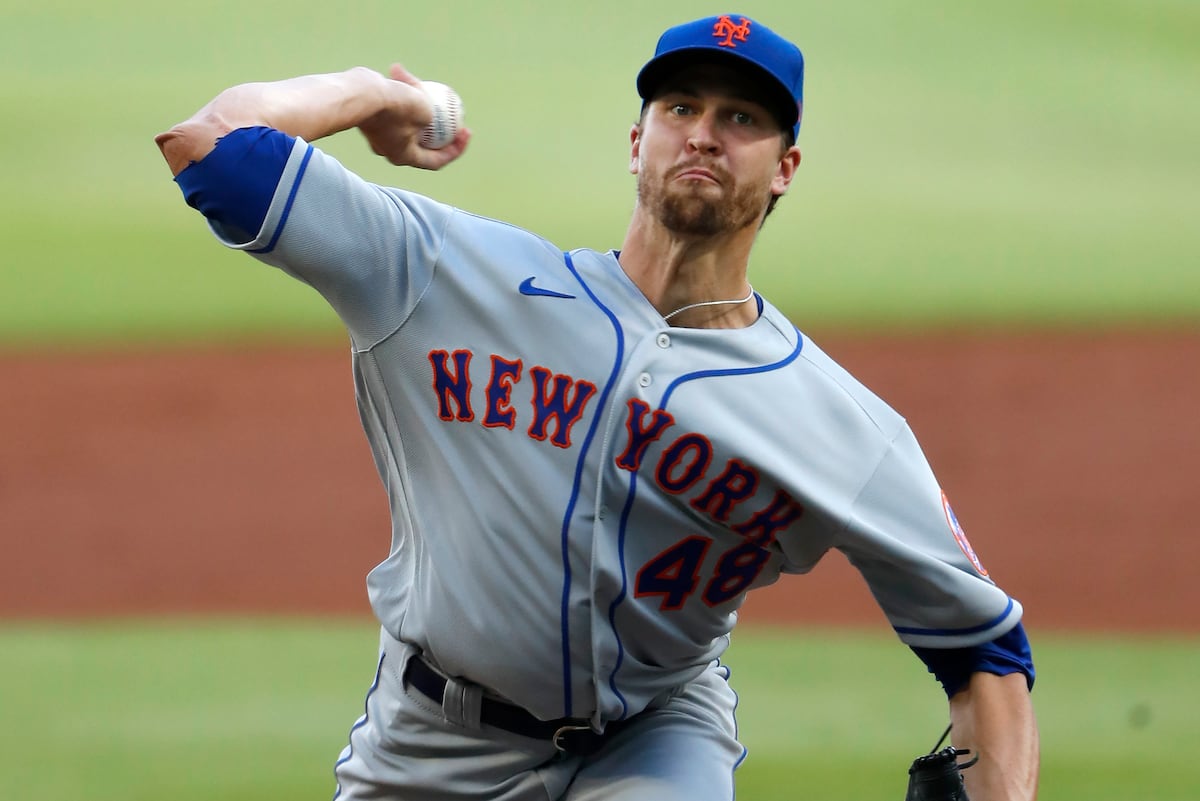 Mets' Jacob deGrom Exits After 2 Innings vs. Phillies with Hamstring Injury | Bleacher Report ...