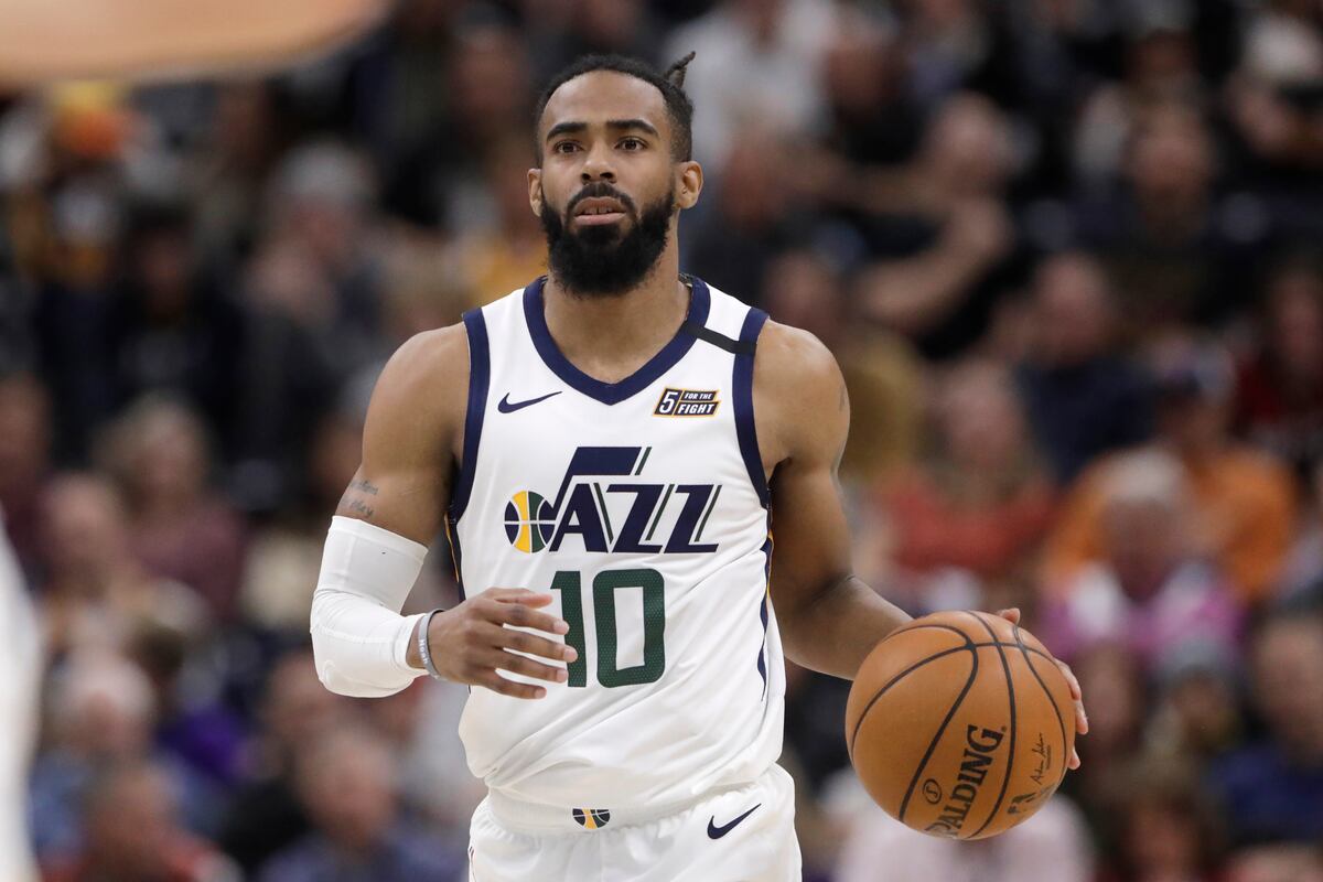 Jazz s Mike Conley Returns to NBA Campus Following Birth 