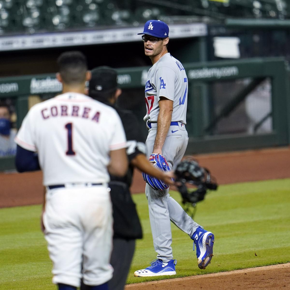 Carlos Correa mocked by Astros fans after World Series win