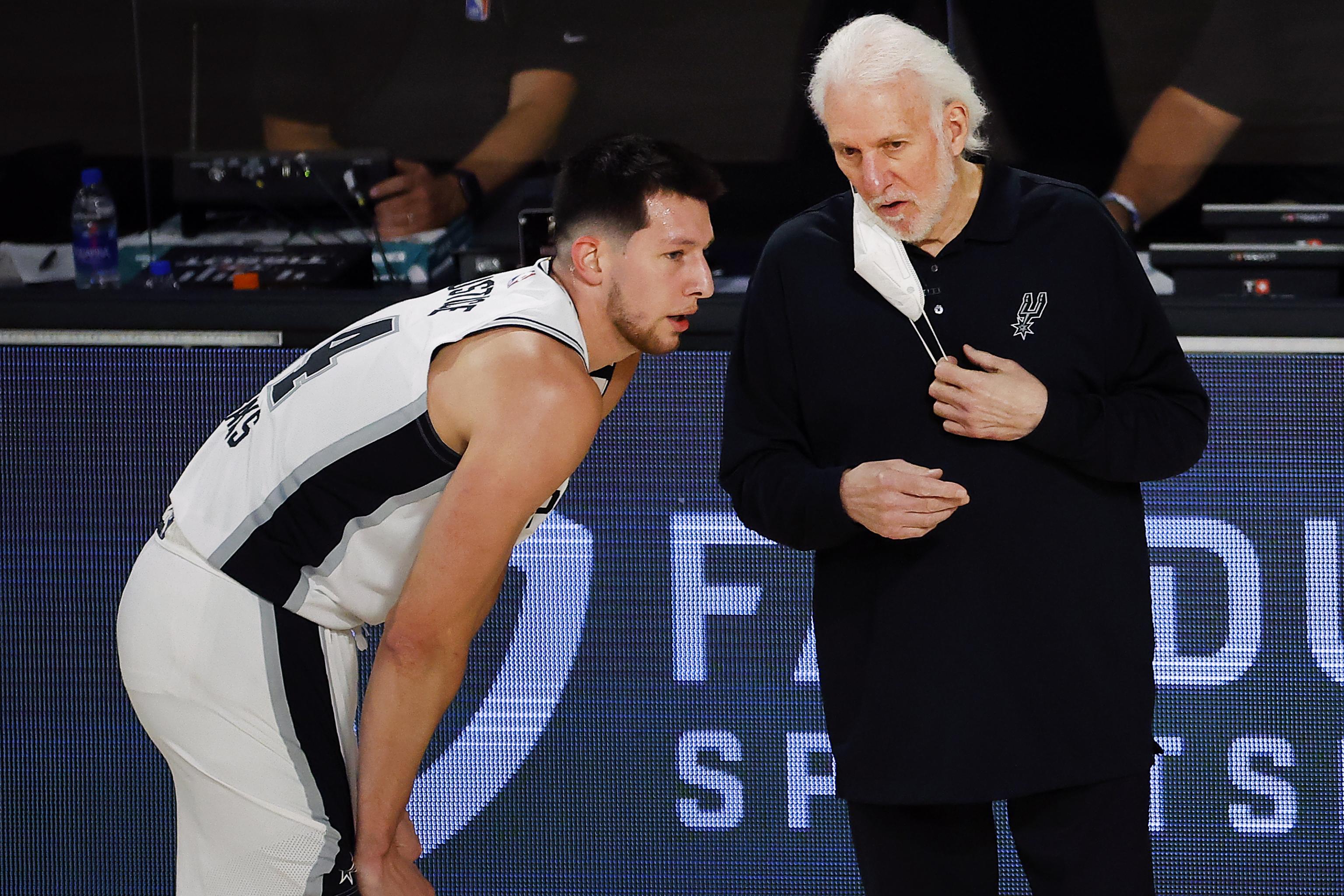 Popovich Announces Aldridge Will Move on From Spurs