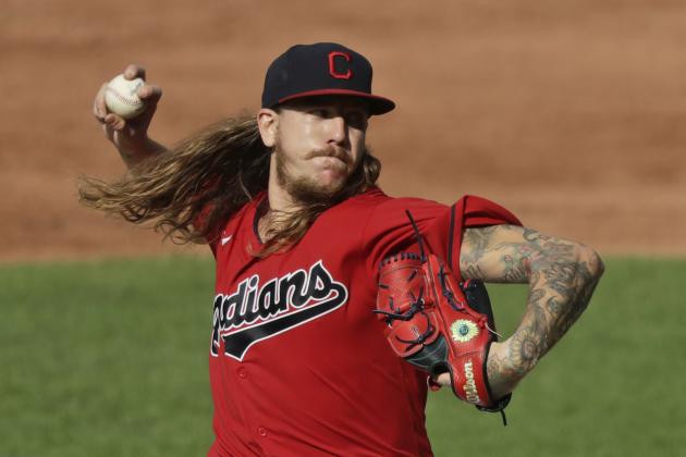 Cleveland Indians starting pitcher Mike Clevinger delivers in the third inning in a baseball game against the Kansas City Royals, Saturday, July 25, 2020, in Cleveland. (AP Photo/Tony Dejak)