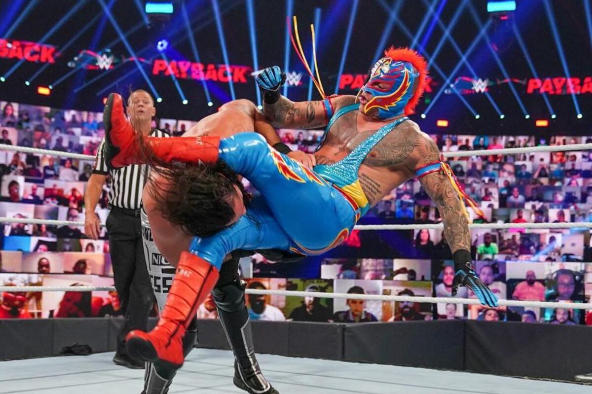 Rey Mysterio Suffered Torn Triceps Injury Vs Seth Rollins Murphy At Wwe Payback News Scores Highlights Stats And Rumors Bleacher Report