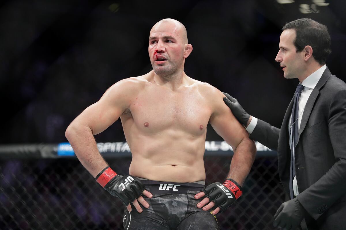 UFC's Glover Teixeira '100%' After COVID-19 Diagnosis ...