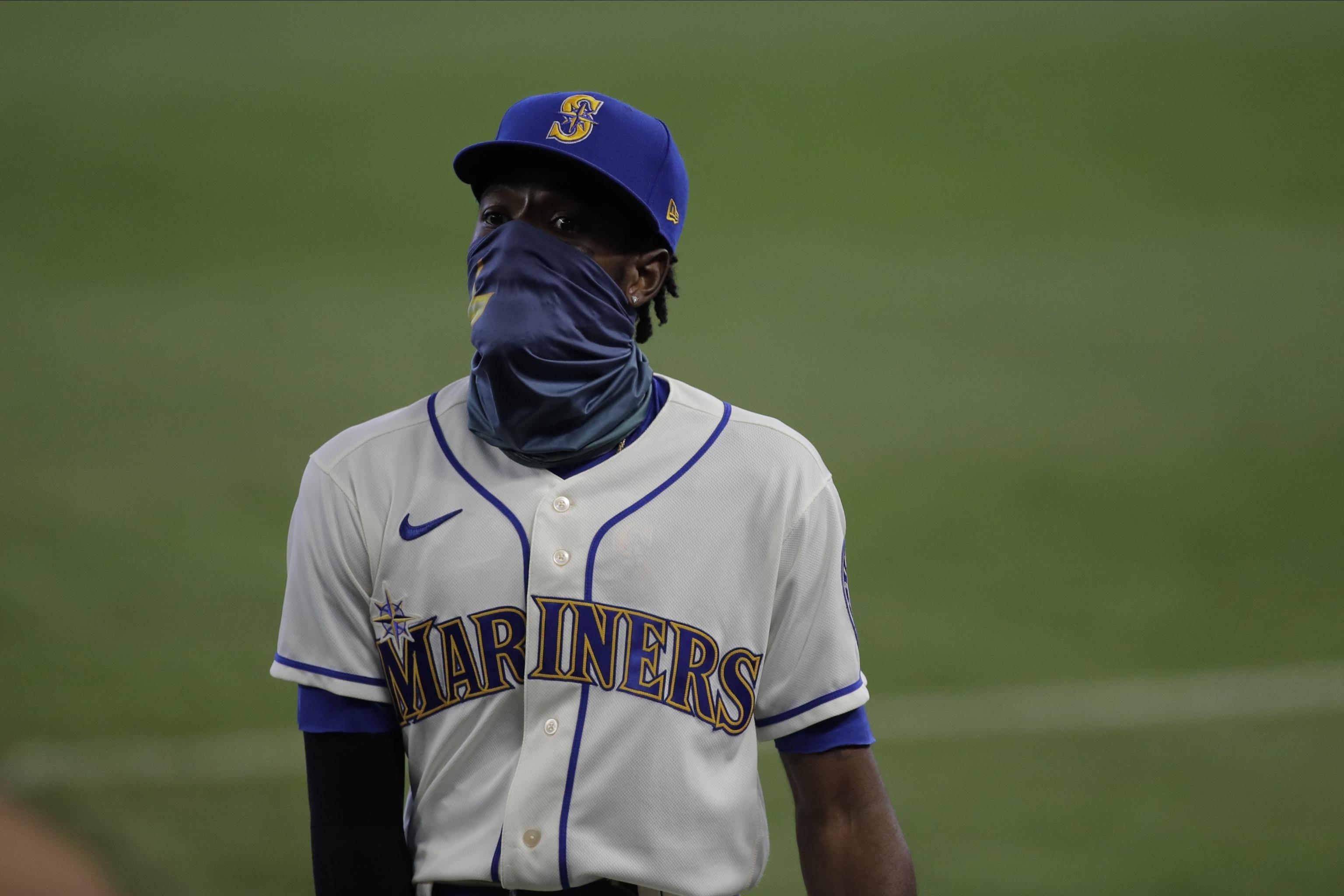 MLB Jersey Numbers on X: INF/OF Dee Gordon (@FlashGJr) switches his name,  to Dee Strange-Gordon, which he now wears on his jersey. #Mariners   / X