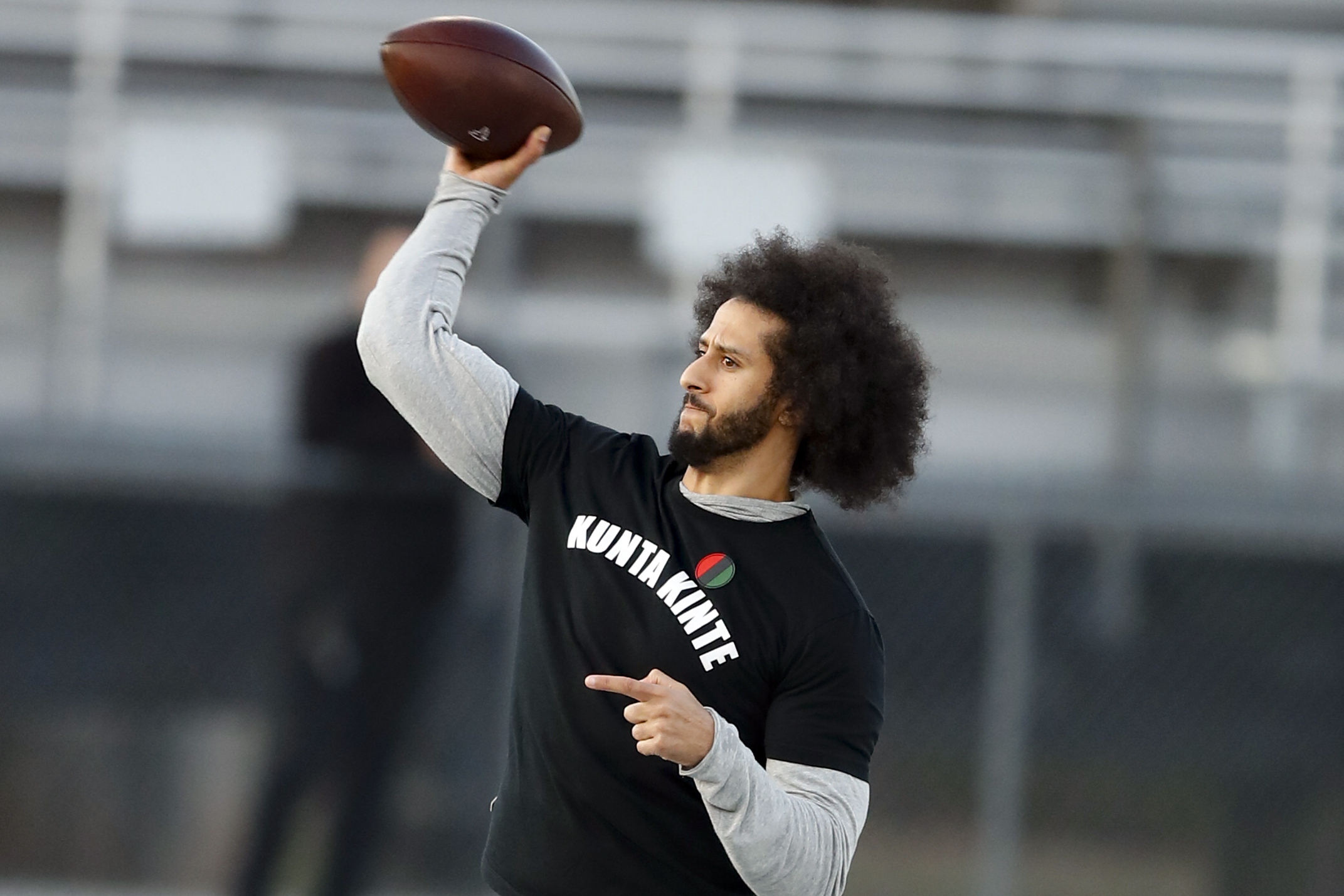 Colin Kaepernick's agent fires back after Hall of Famer claims