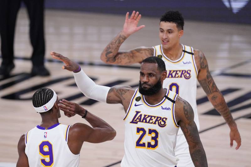 LeBron James' Dominance Leads Lakers to Game 3 Win vs. James Harden, Rockets | Bleacher Report | Latest News, Videos and Highlights