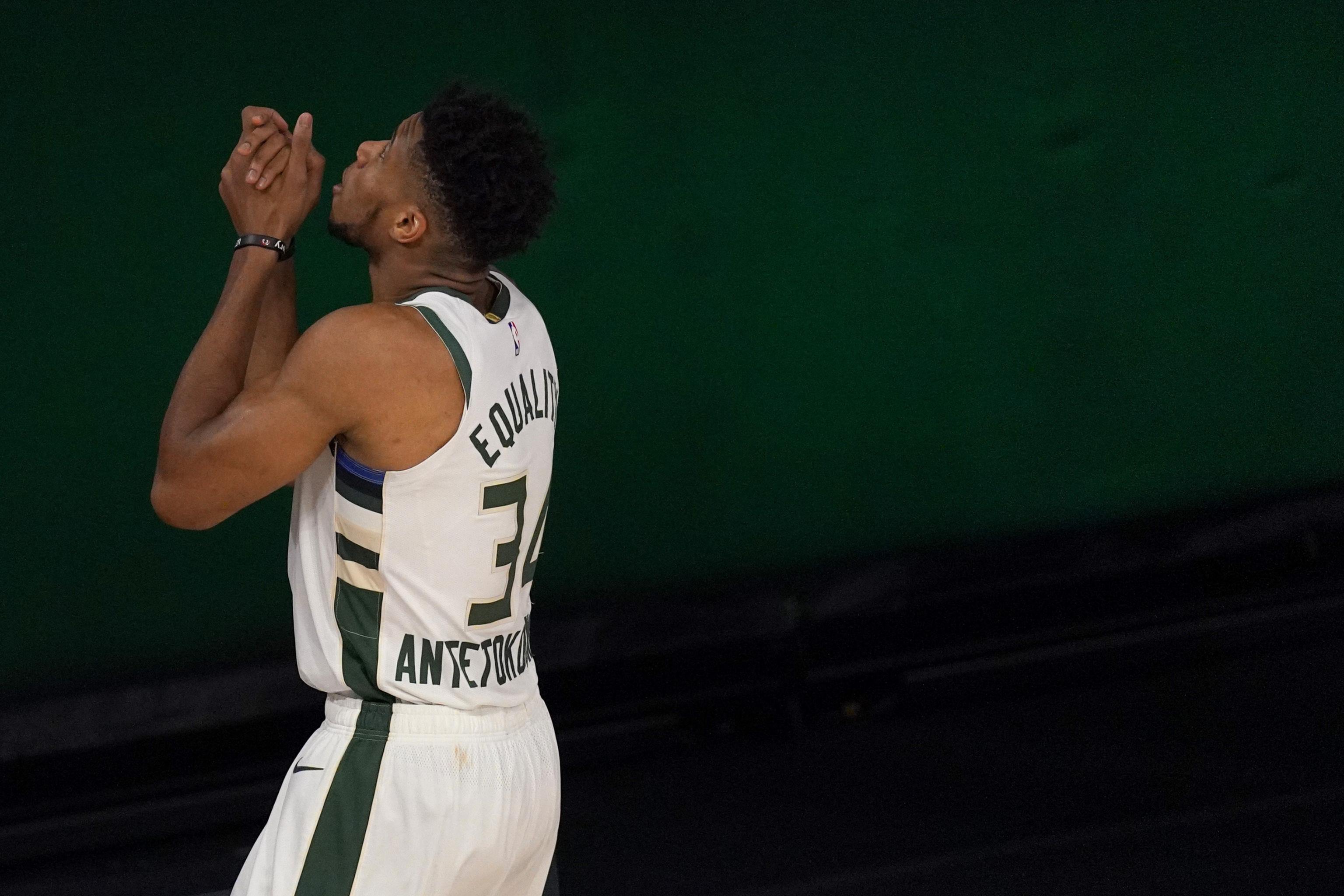ESPN expert says Giannis Antetokounmpo's free agency situation may