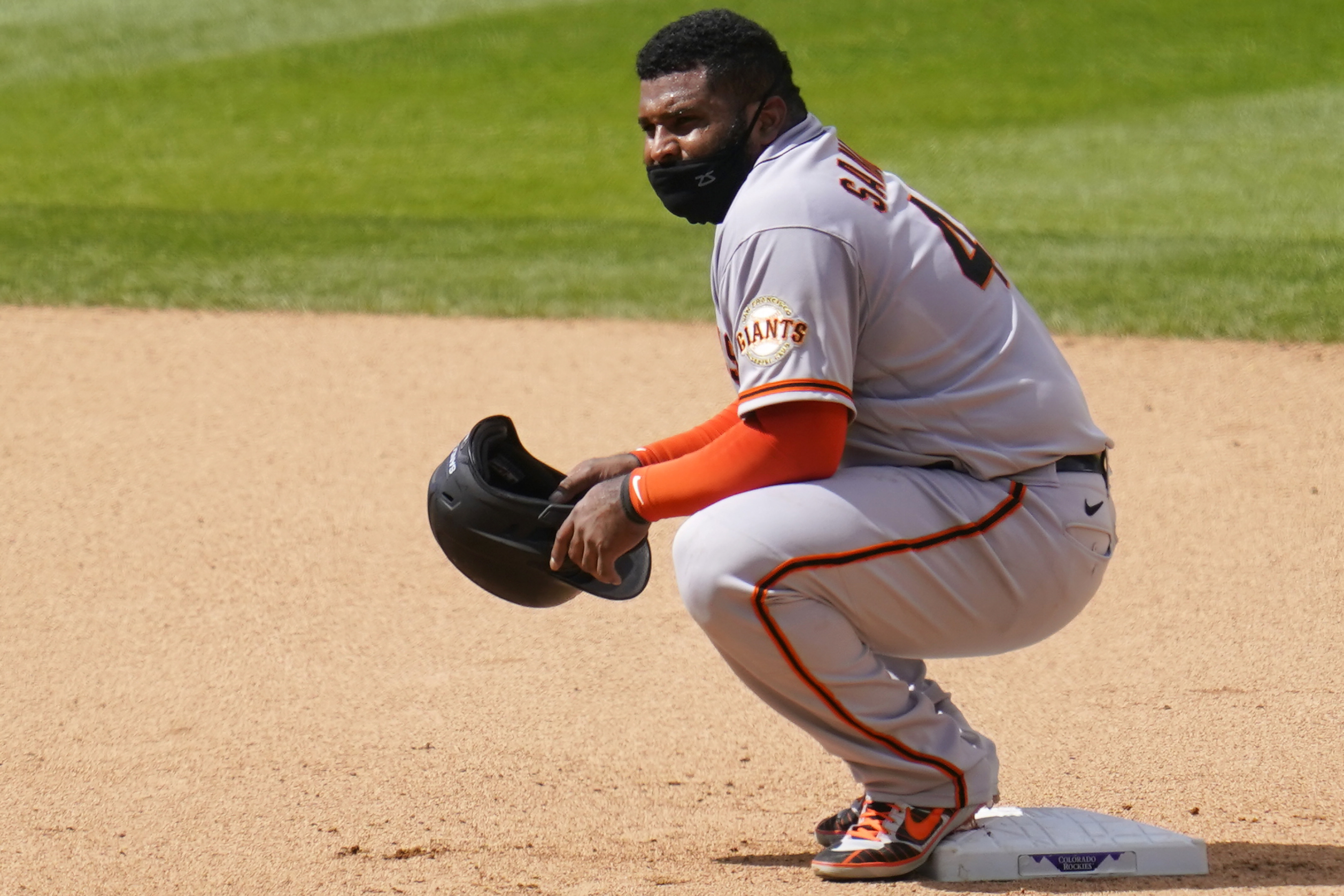 Pablo Sandoval makes MLB pitching debut