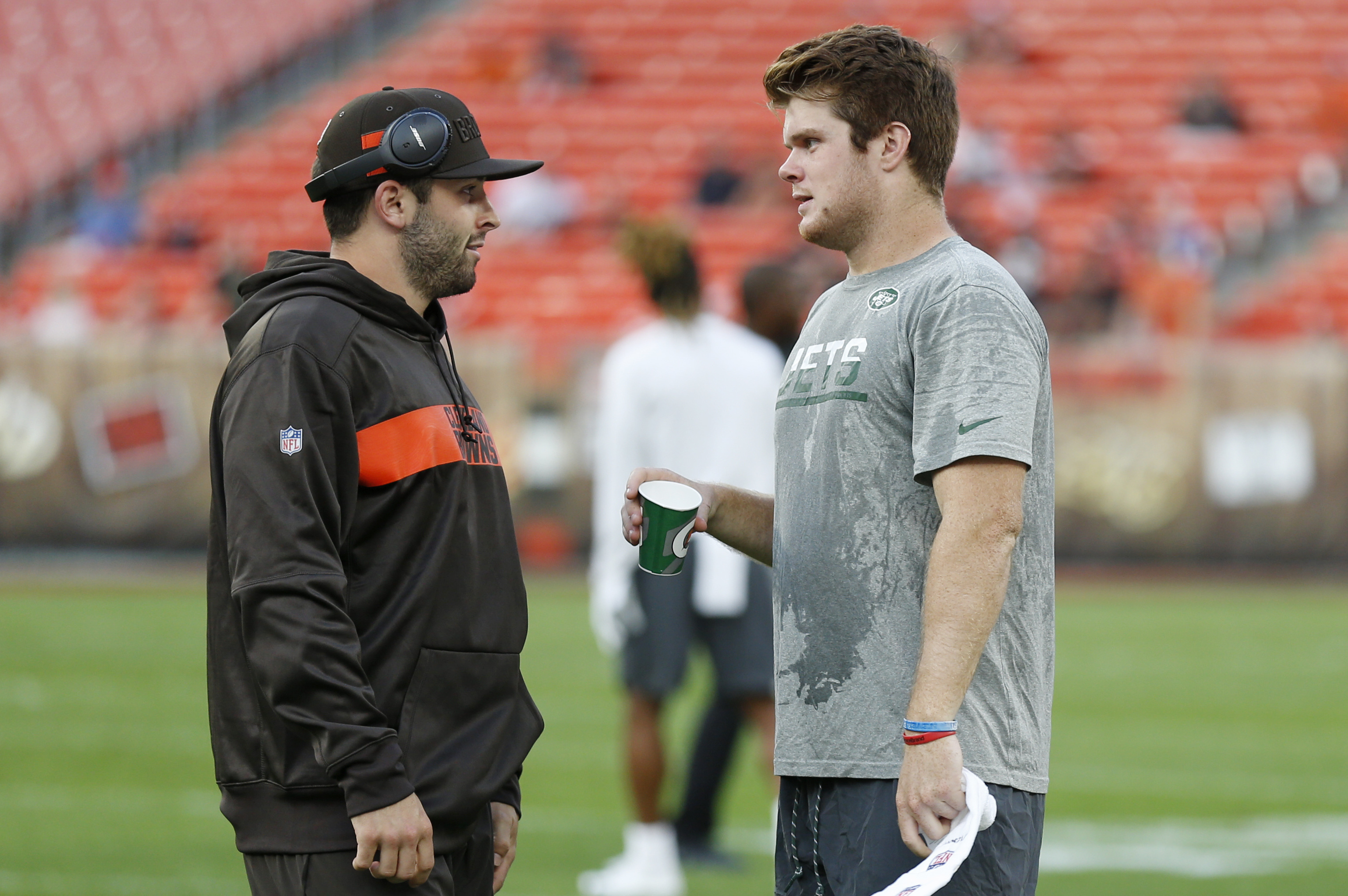 NFL Insiders on Baker Mayfield, Sam Darnold's Struggles as Seats Get Hotter, News, Scores, Highlights, Stats, and Rumors