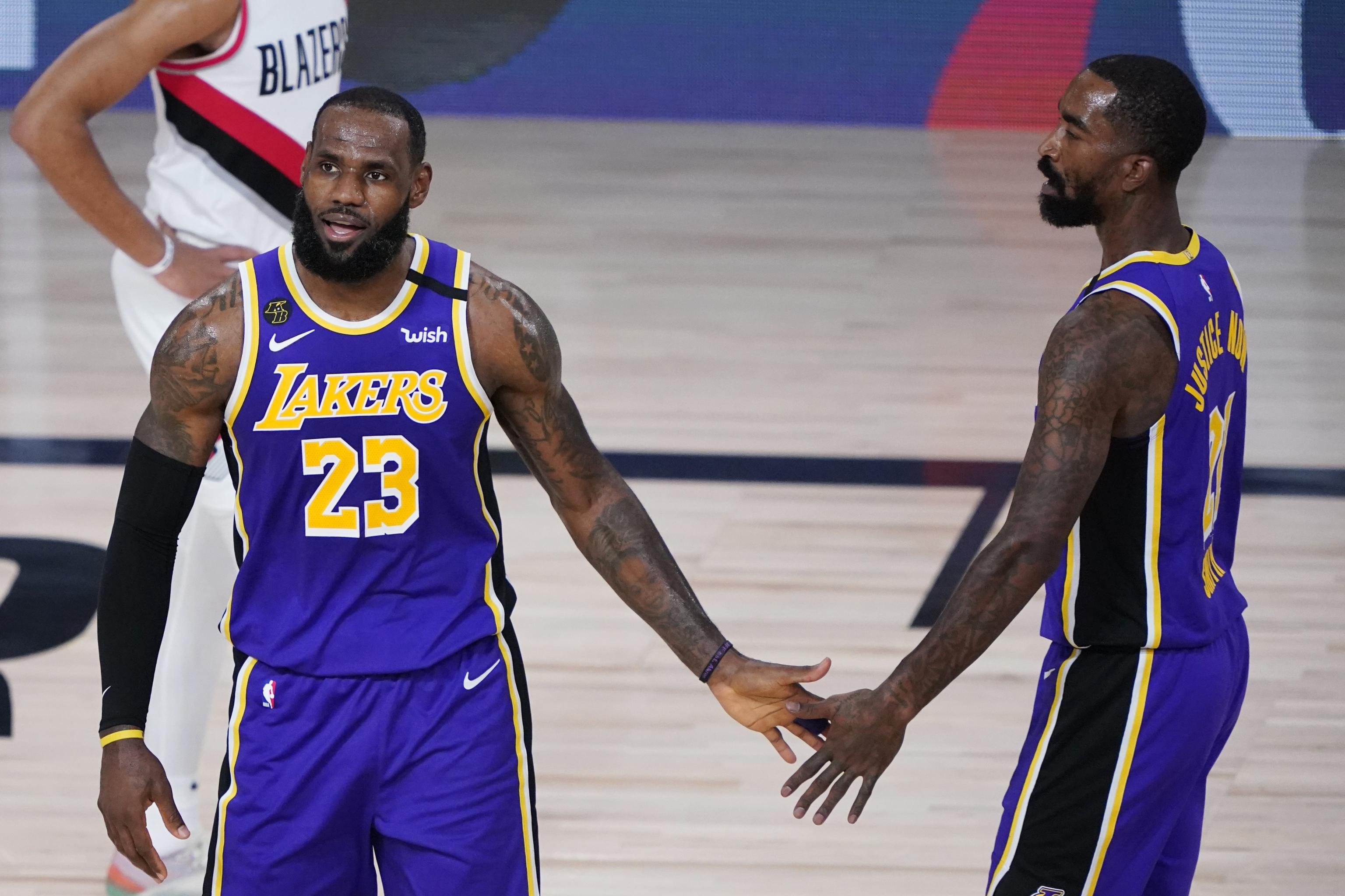 JR Smith signs deal with Lakers for season restart