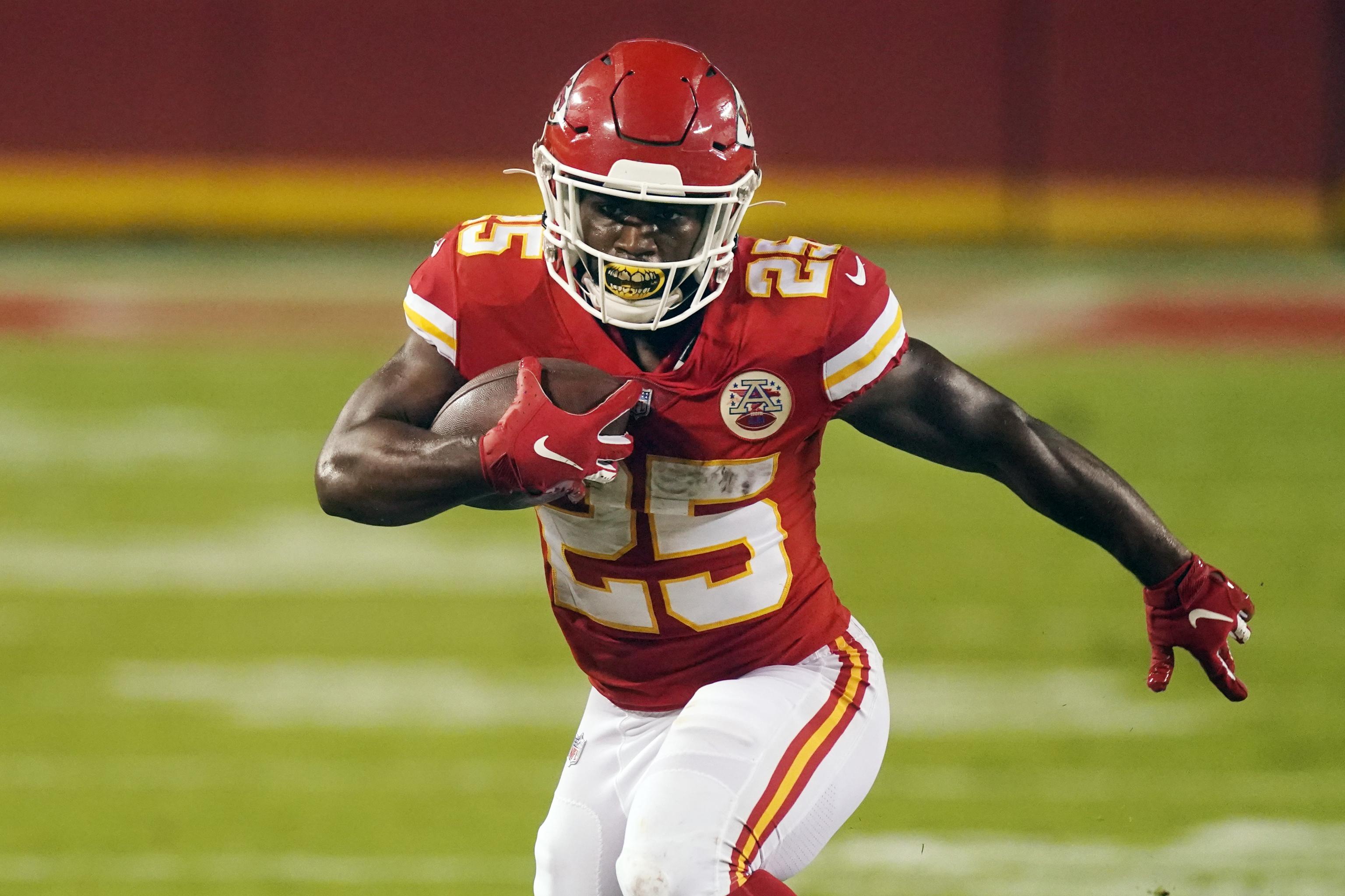 Chiefs OC says RB Clyde Edwards-Helaire remains in team's offensive plans