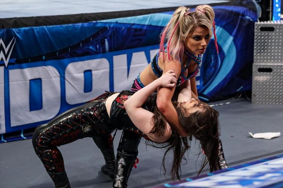 Bayley S Explanation Alexa Bliss Dark Turn And More Wwe Smackdown Fallout Bleacher Report Latest News Videos And Highlights