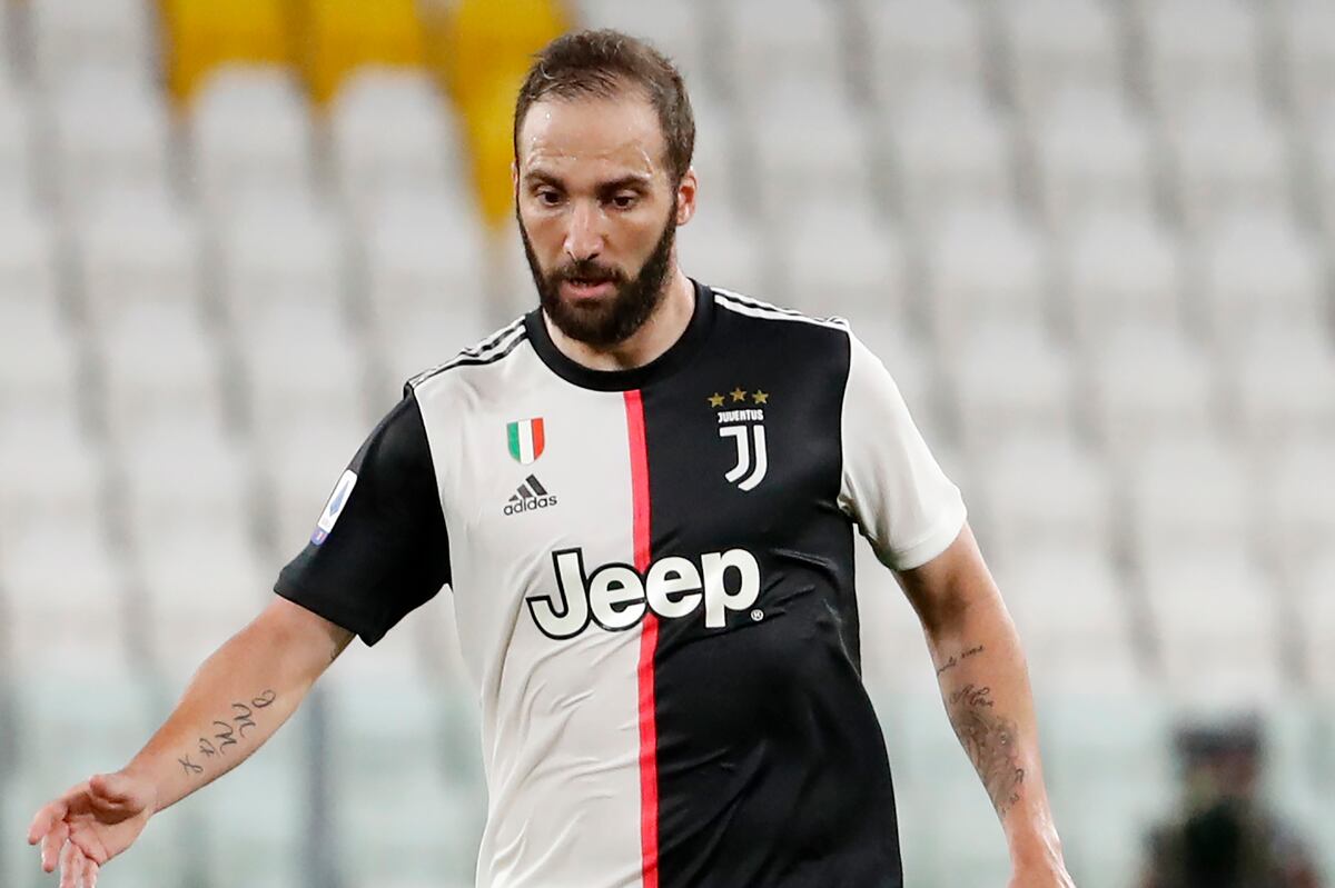 Gonzalo Higuain Joins Inter Miami on Free Transfer After ...