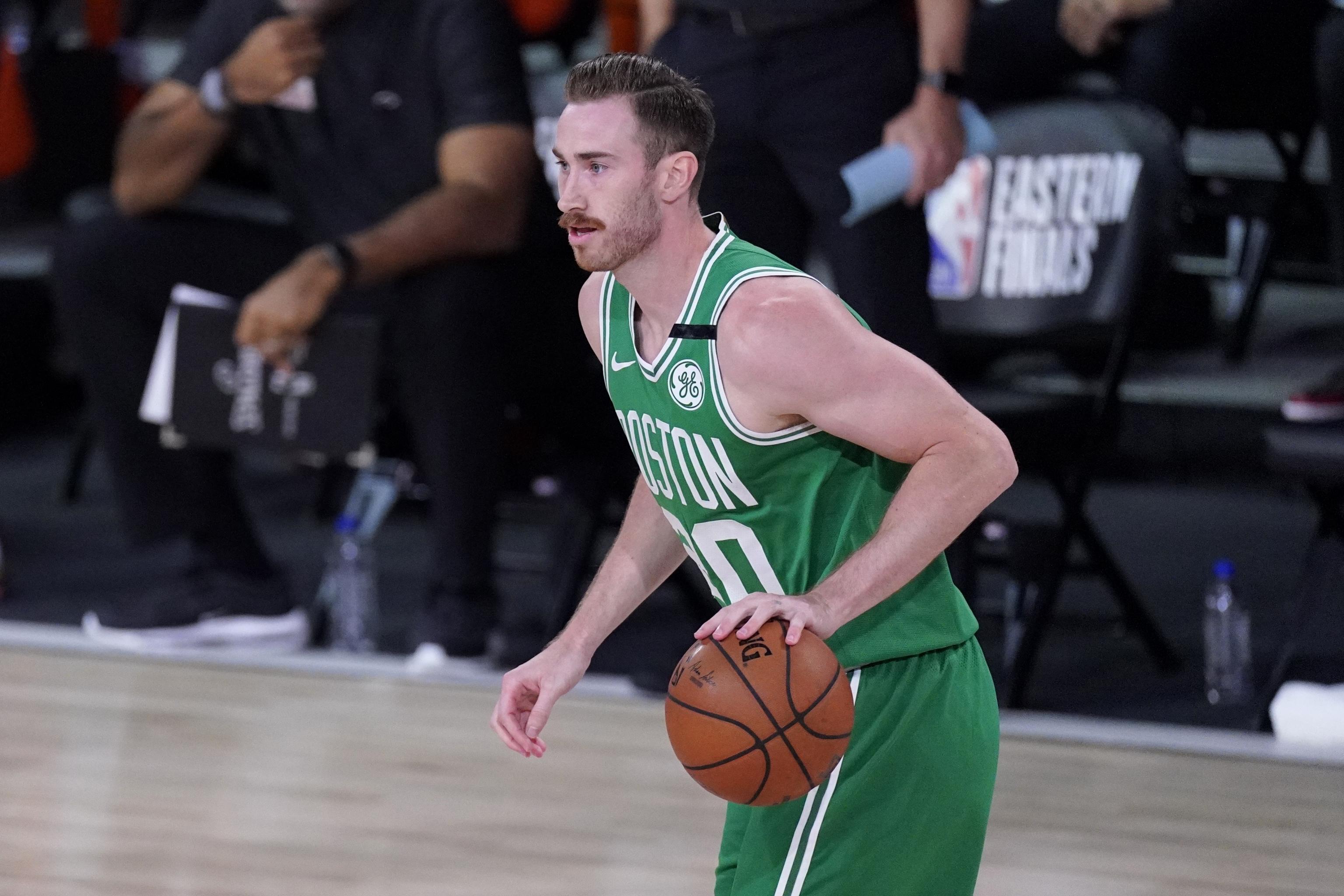 Celtics' Gordon Hayward Leaves NBA Bubble After Ankle Injury