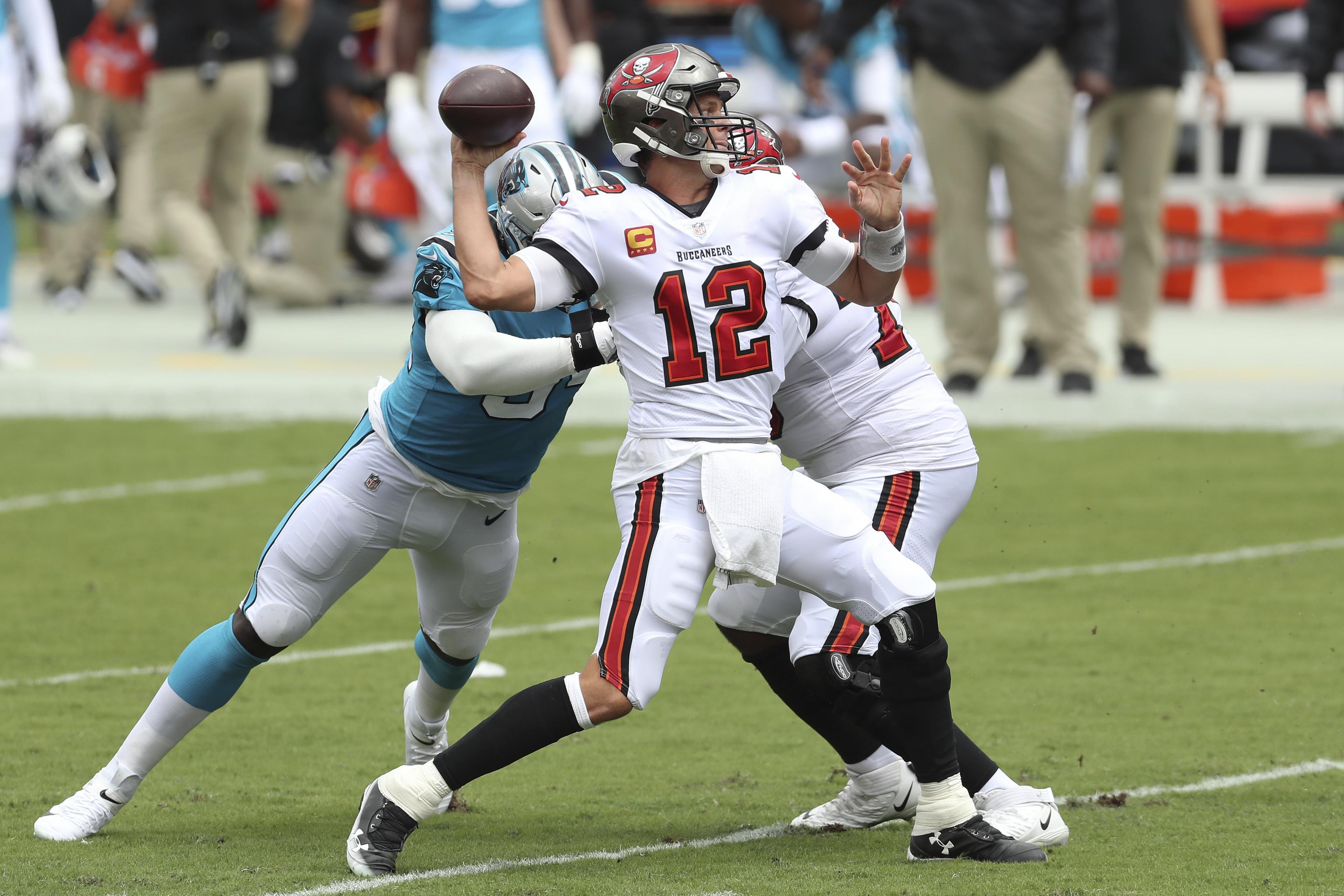 Brady, Fournette Lead Bucs Past Panthers