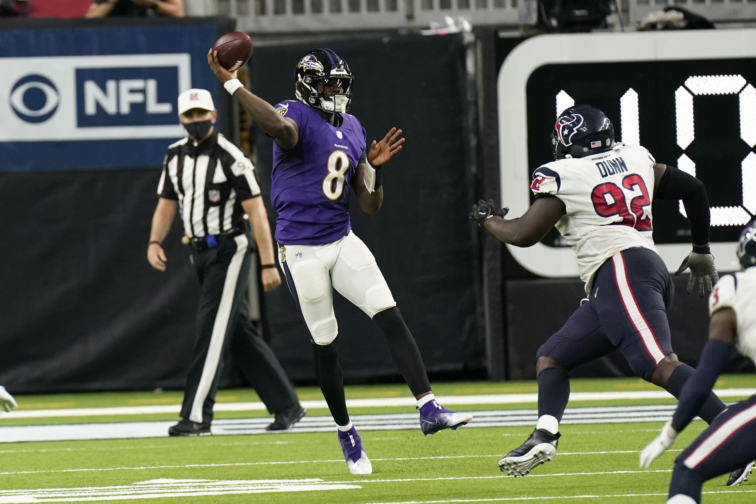 Lamar Jackson shines in Ravens' win over Browns