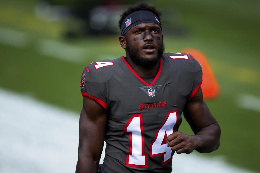 Report: Bucs WR Chris Godwin Out Week 4 and 'Potentially' Week 5