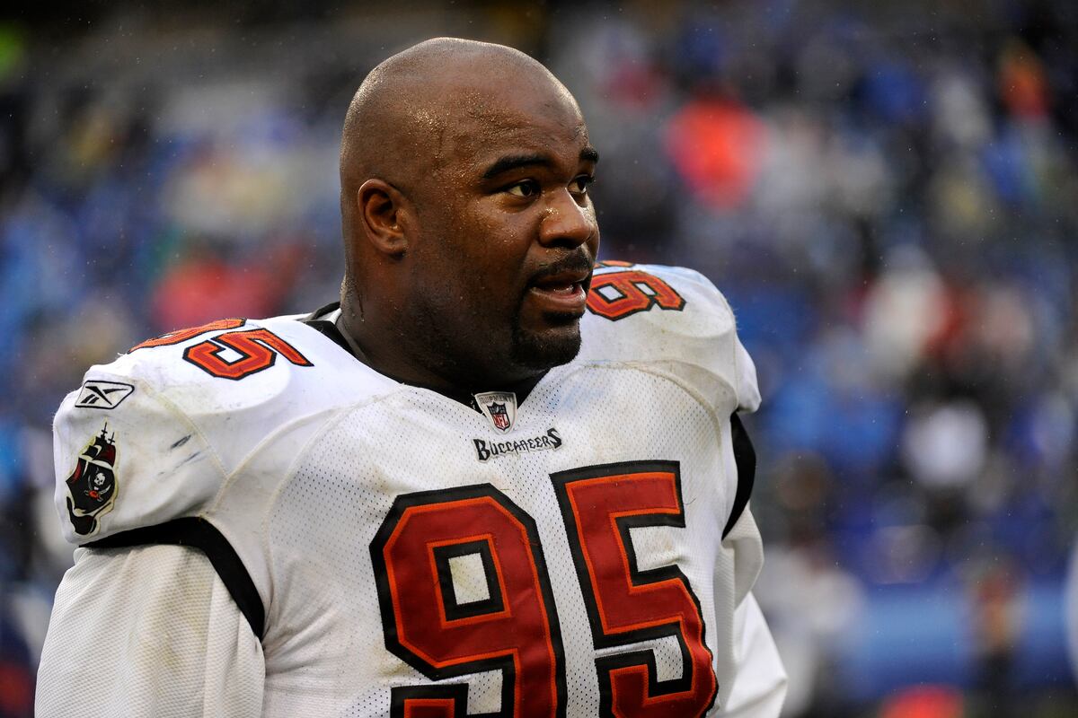 Former Titans DT Albert Haynesworth Arrested on Domestic Violence