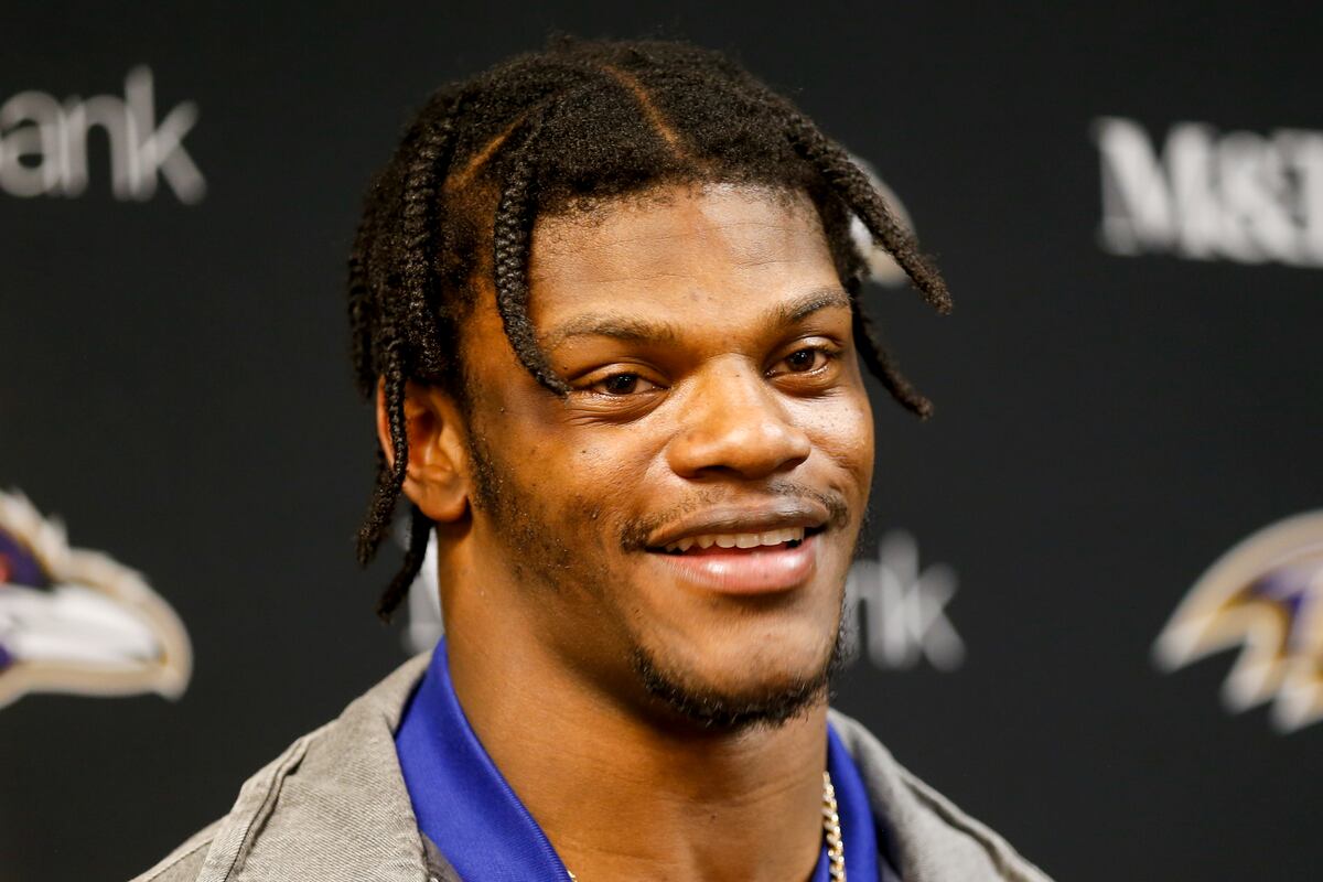 Lamar Jackson Among 32 NFL Players to Partner with Lowe's to Support