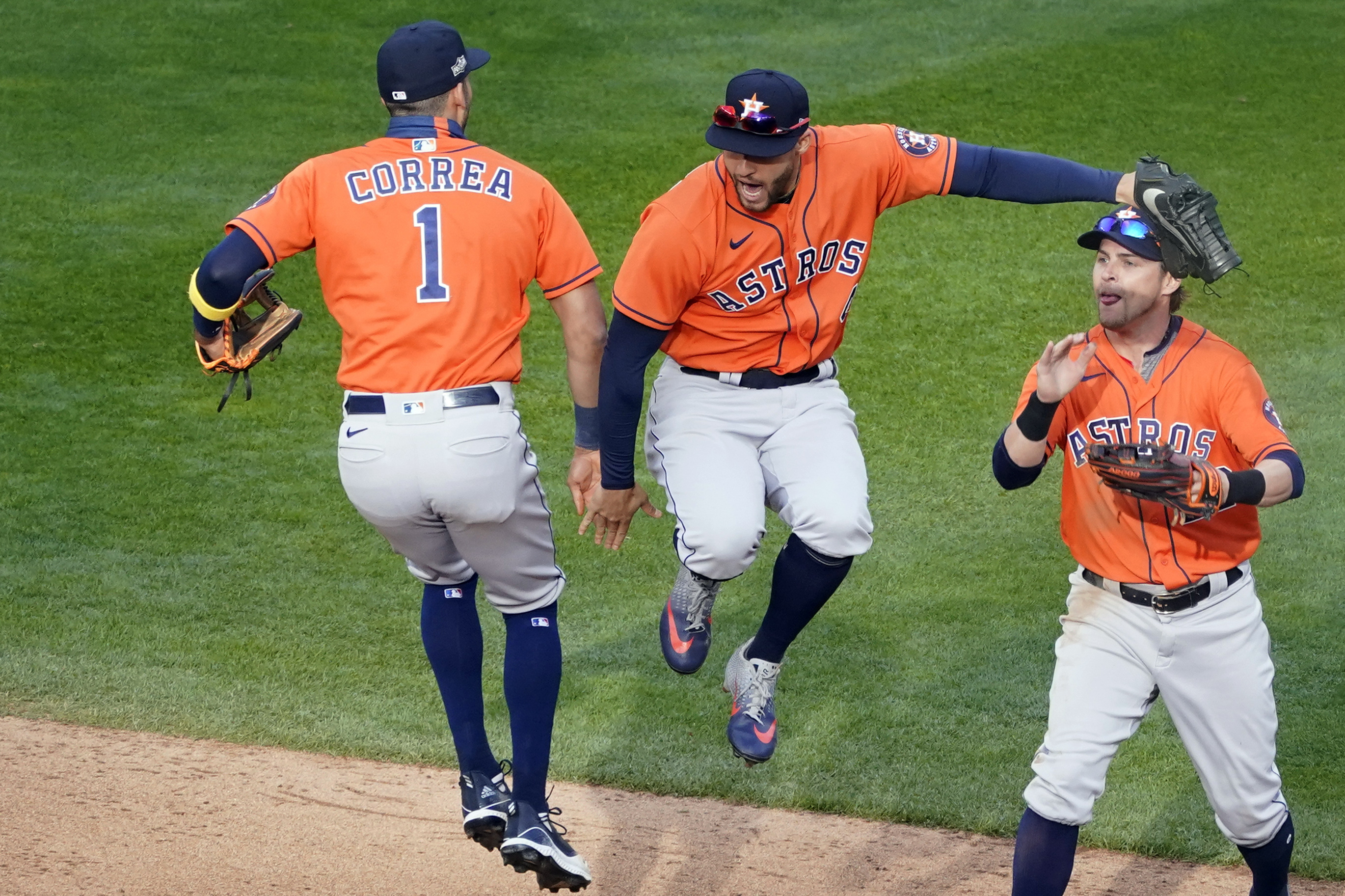 Astros-Twins in ALDS takes Carlos Correa back to Houston