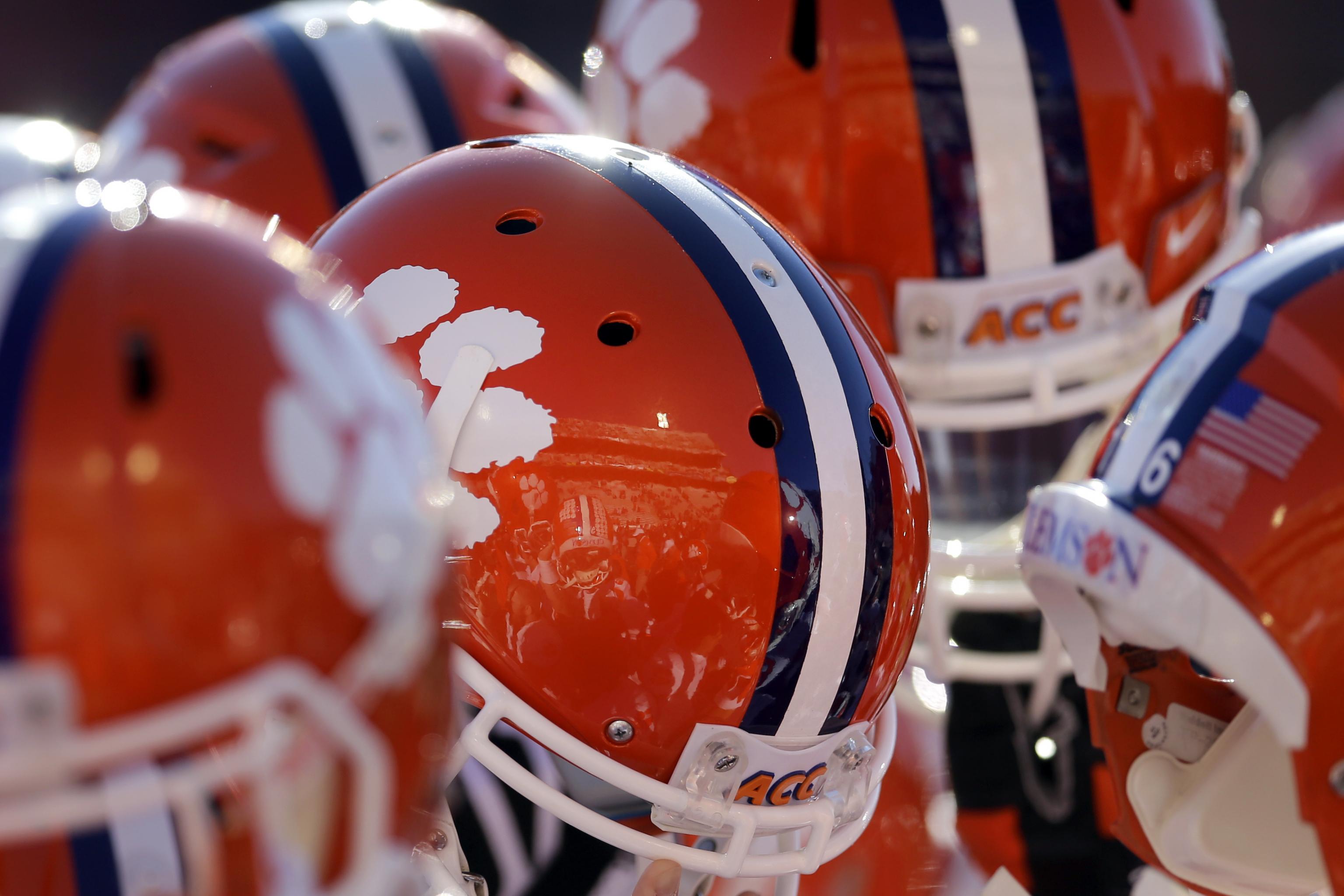 Report: Clemson's Former 5-Star RB Demarkcus Bowman Enters