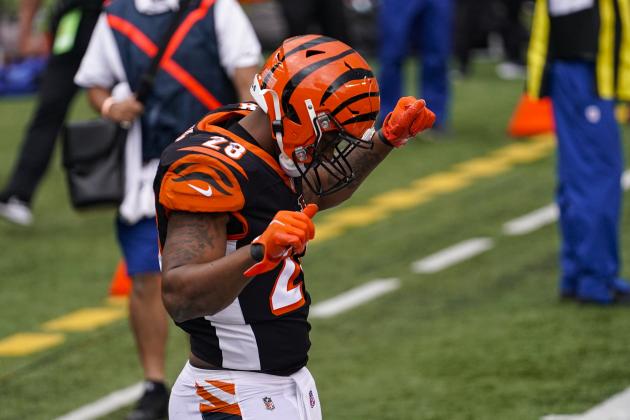 Cincinnati Bengals running back Joe Mixon (28) celebrates a touchdown against the Jacksonville Jaguars in the first half of an NFL football game in Cincinnati, Sunday, Oct. 4, 2020. (AP Photo/Bryan Woolston)