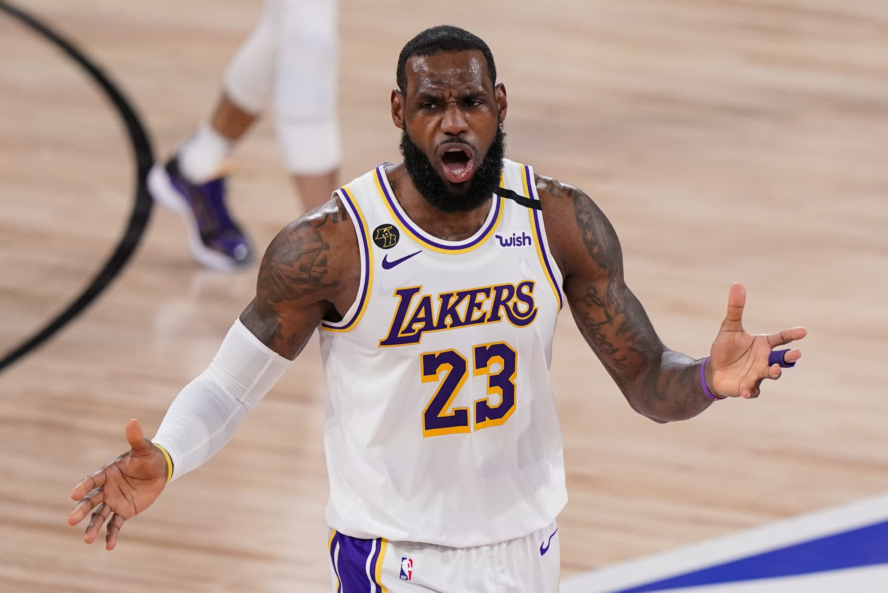 Lakers Lebron James Discusses Trash Talk After Jimmy Butler S Trouble Comment Bleacher Report Latest News Videos And Highlights