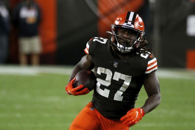 Cleveland Browns running back Kareem Hunt (27) runs with the ball during an NFL football game against the Cincinnati Bengals, Thursday, Sept. 17, 2020, in Cleveland. (AP Photo/Kirk Irwin)