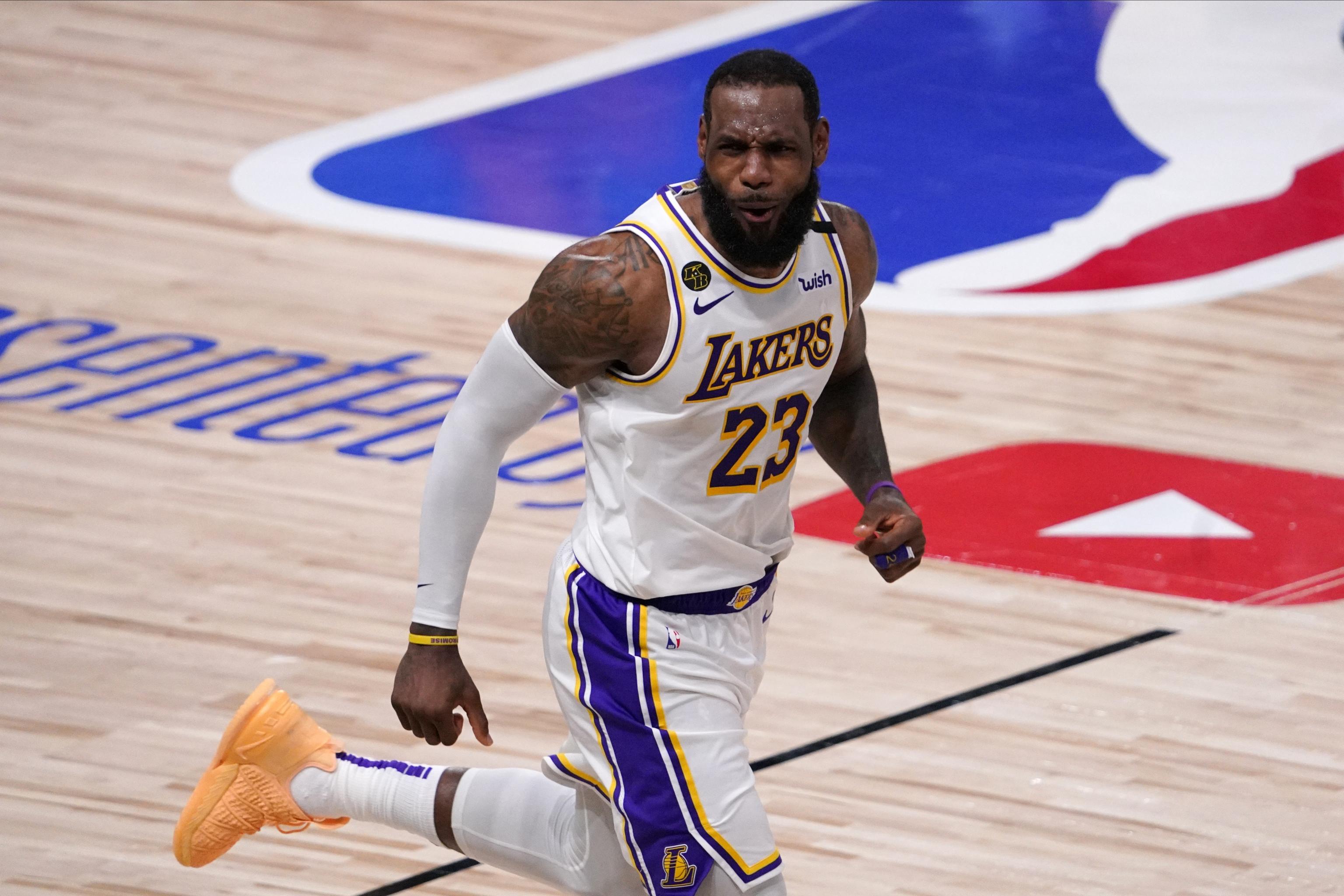 Lebron James Says Lakers Version Would Dominate Heat Version Of Himself Bleacher Report Latest News Videos And Highlights